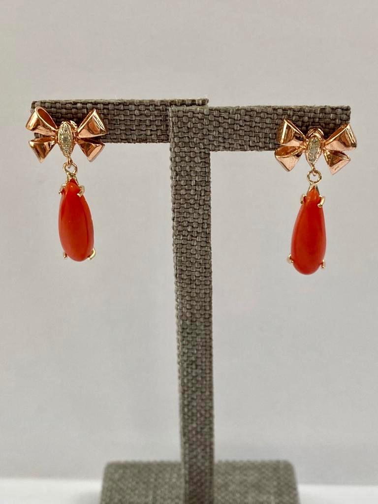 Brilliant Cut Coral and Rose Gold Bow Pendants Earrings with Modern Cut Diamonds For Sale