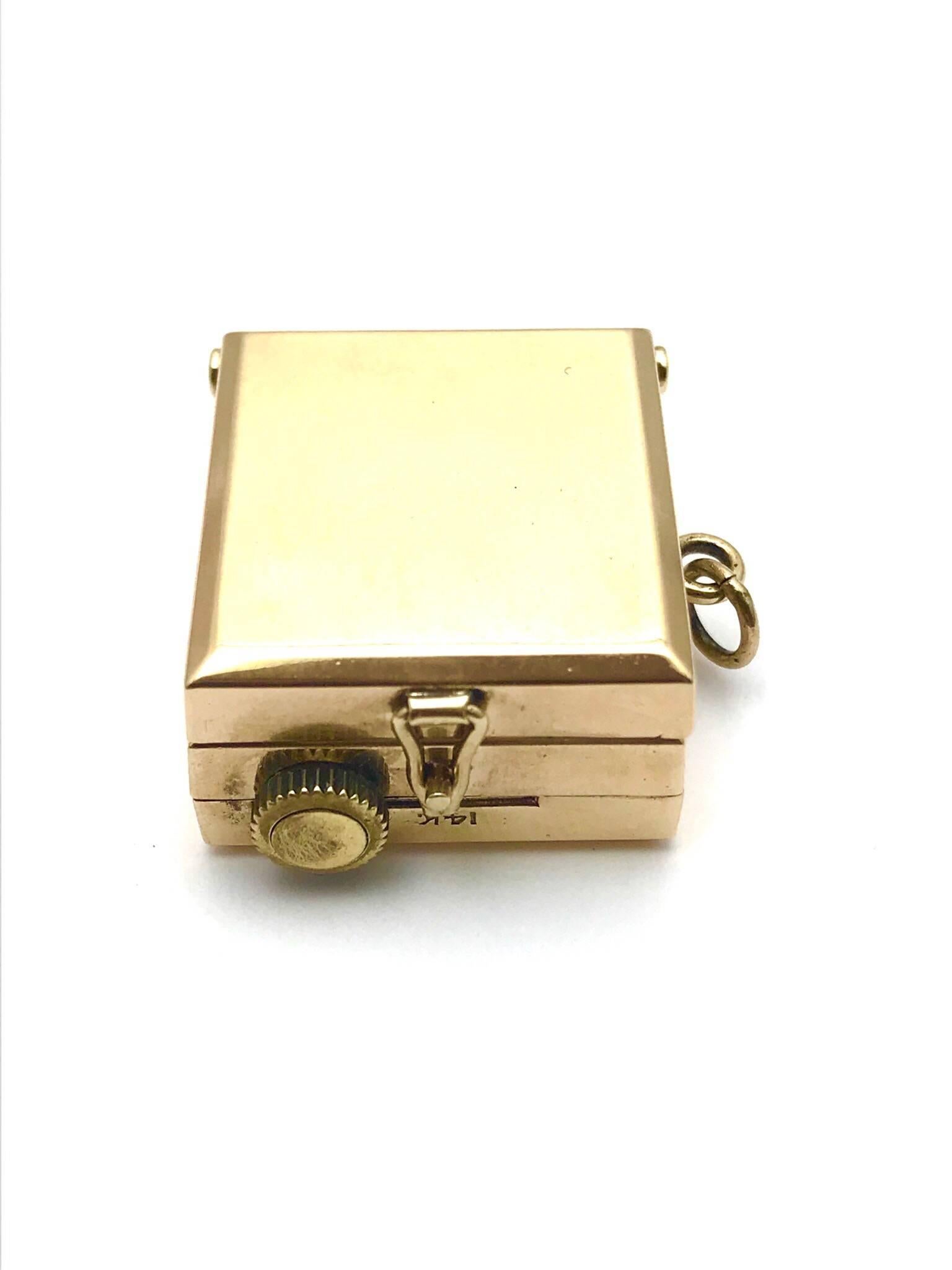 Women's or Men's Coral and Turquoise Yellow Gold Musical Victrola Charm