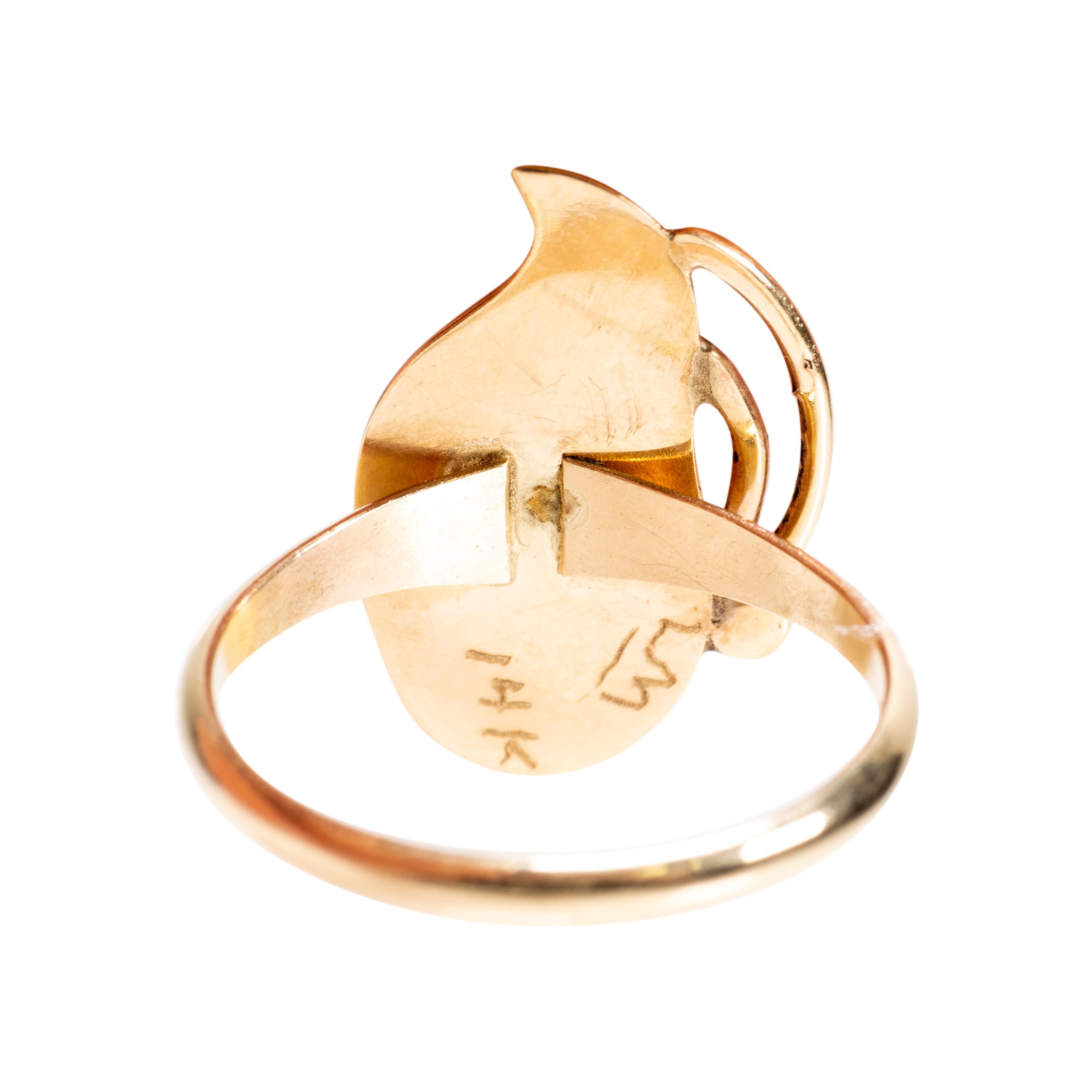 Koralle und Gelbgold Ohrringe, Anhänger, Ring und Armband Set im Zustand „Hervorragend“ im Angebot in Coeur d Alene, ID