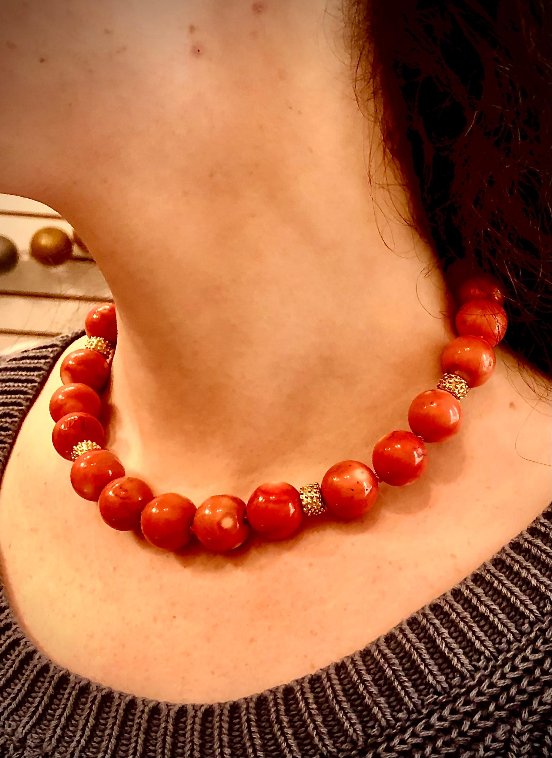 Artisan Coral beads with 14kt. gold granulated textured clasp w/ large rondelles For Sale