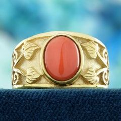 Coral Bezel Vintage Style Leaf Motif Ring in Solid 14K Yellow Gold