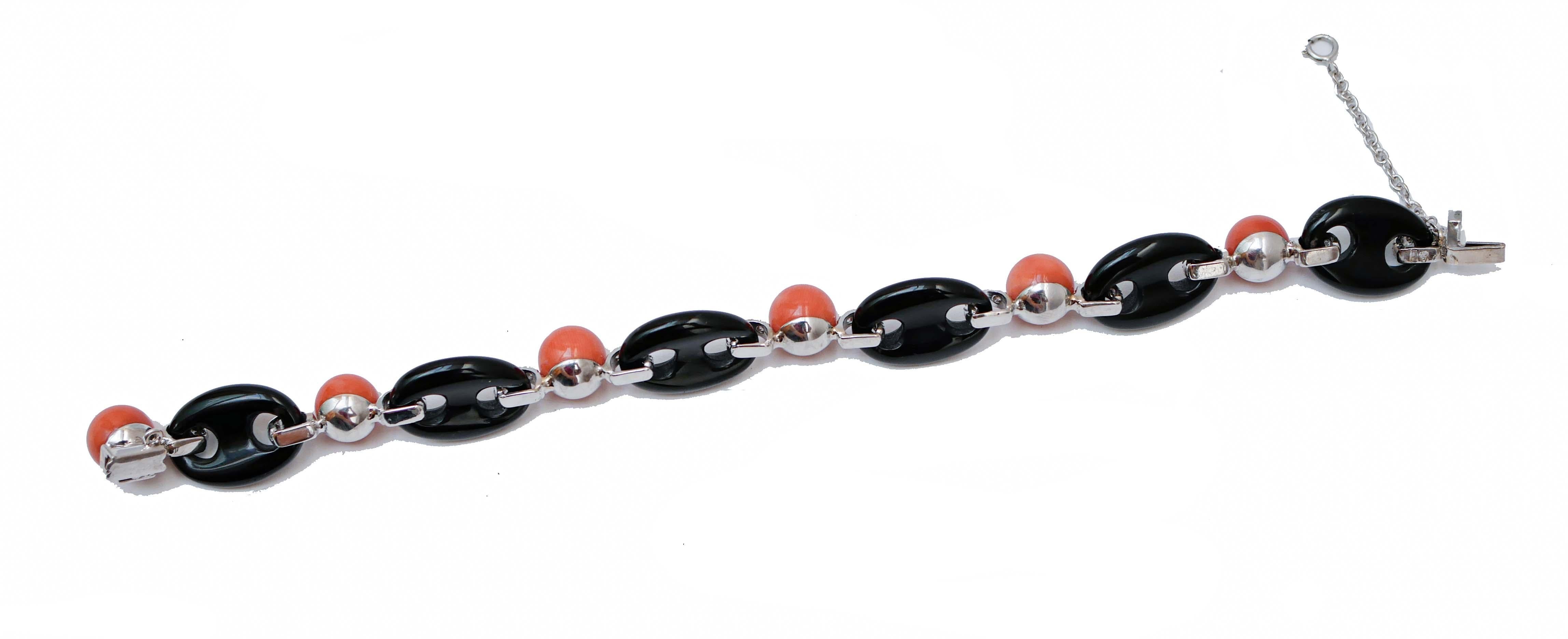 Retro Coral, Black Agate, Diamonds, 14 Karat White Gold Bracelet. For Sale