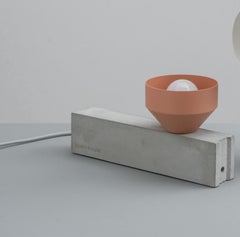 Coral Block Tischlampe von +kouple