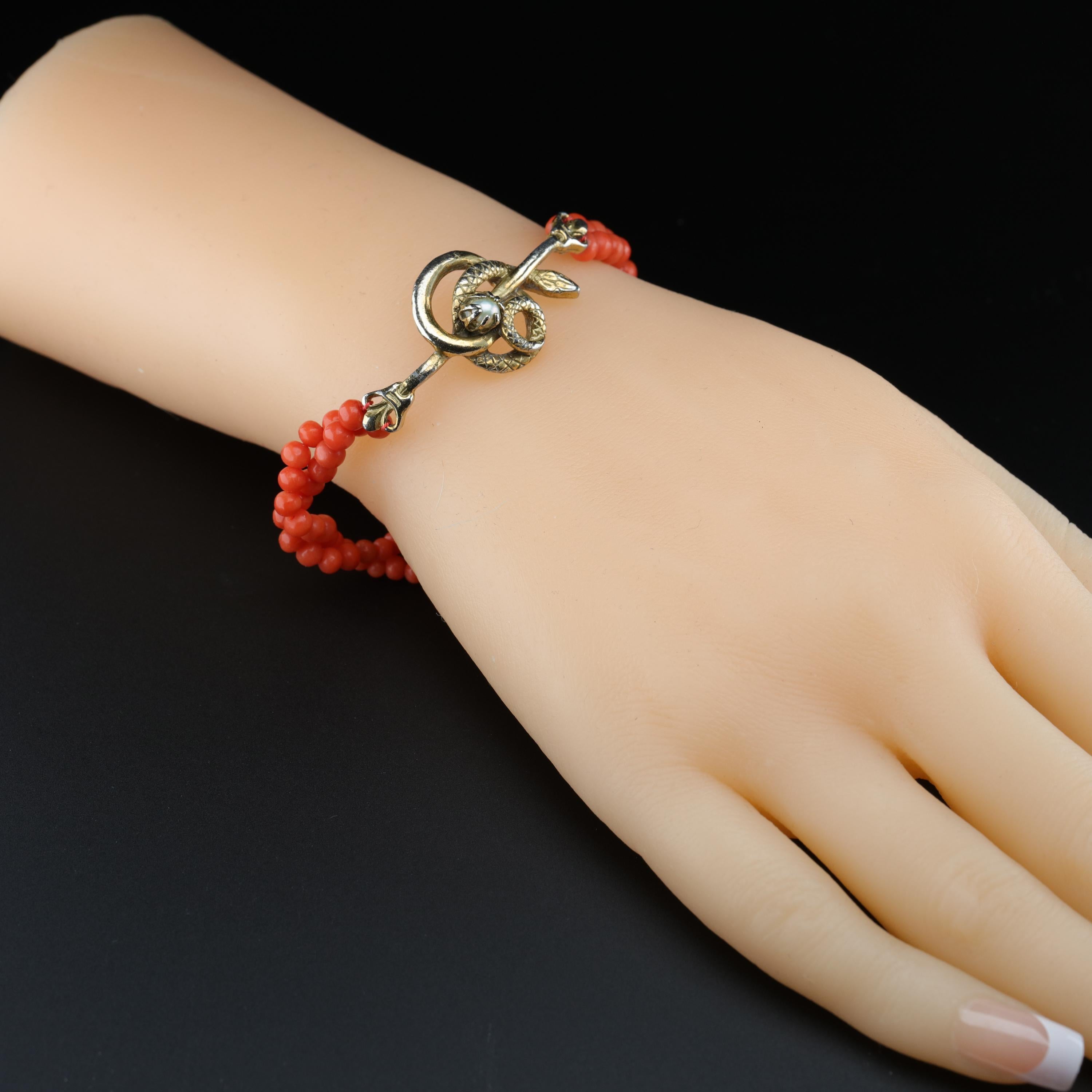 Coral Bracelet Victorian with Serpent and Natural Pearl 10