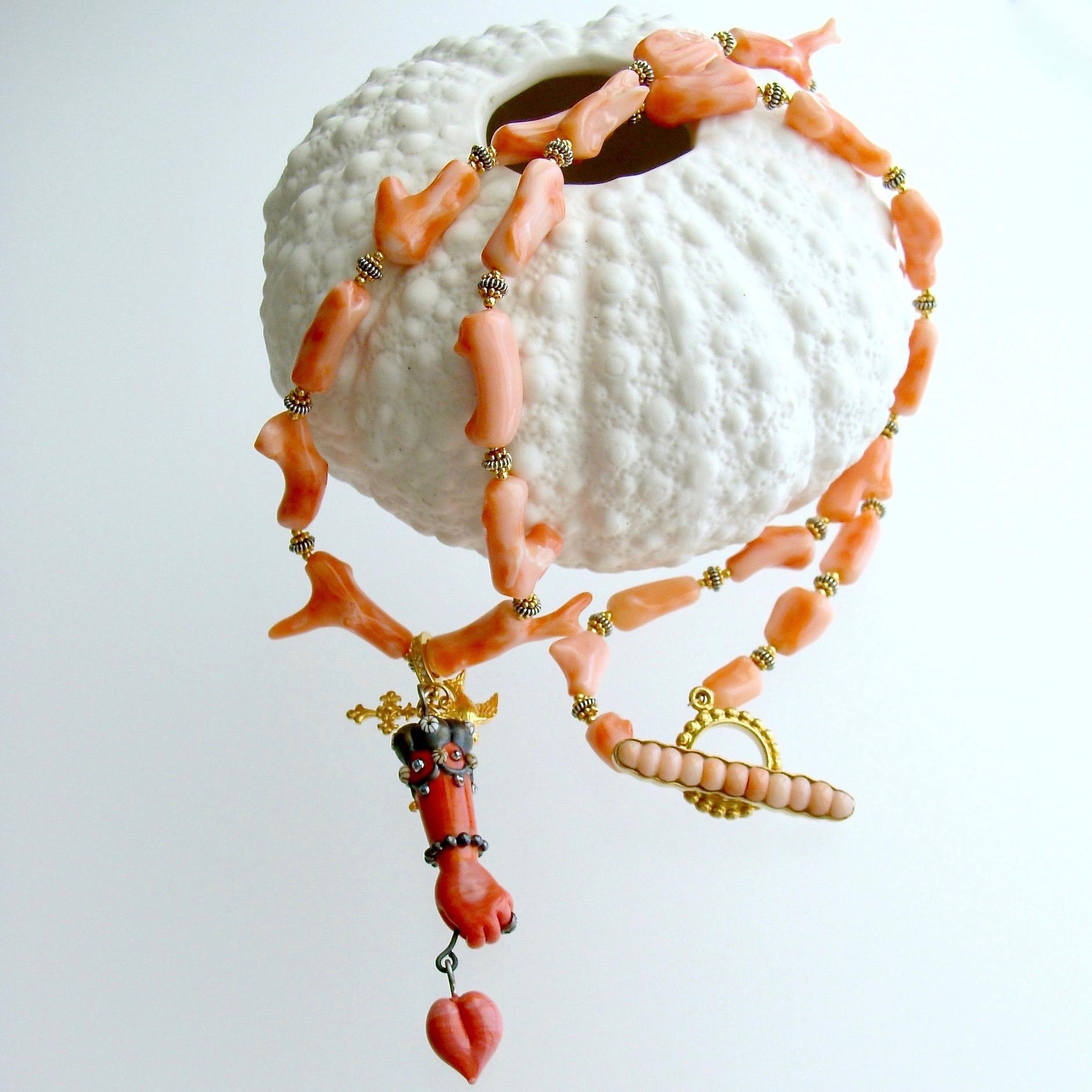 Coral Branch Necklace Removable Hand and Heart Coral Lampwork Figa Pendant In New Condition For Sale In Colleyville, TX
