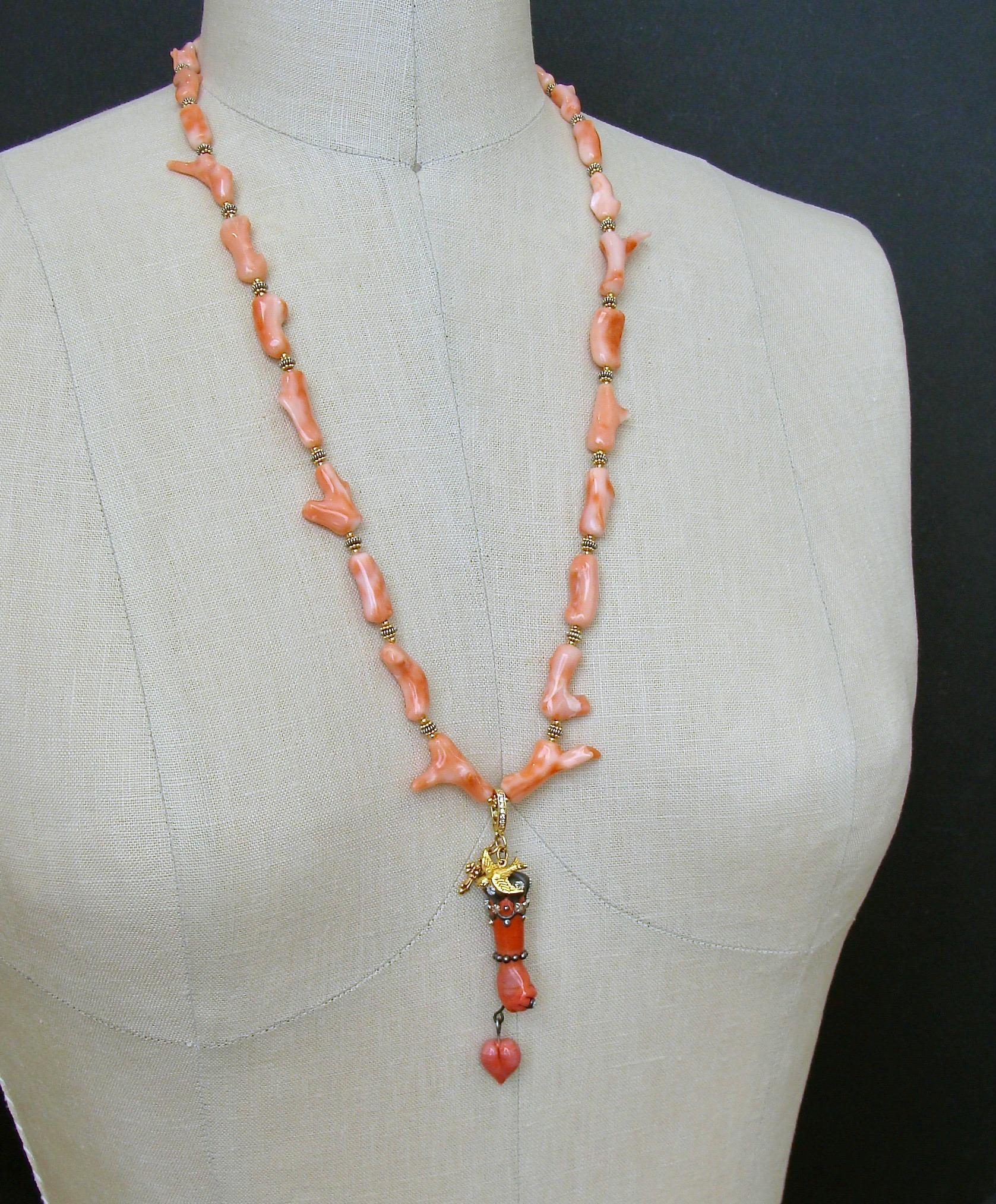 Women's Coral Branch Necklace Removable Hand and Heart Coral Lampwork Figa Pendant For Sale