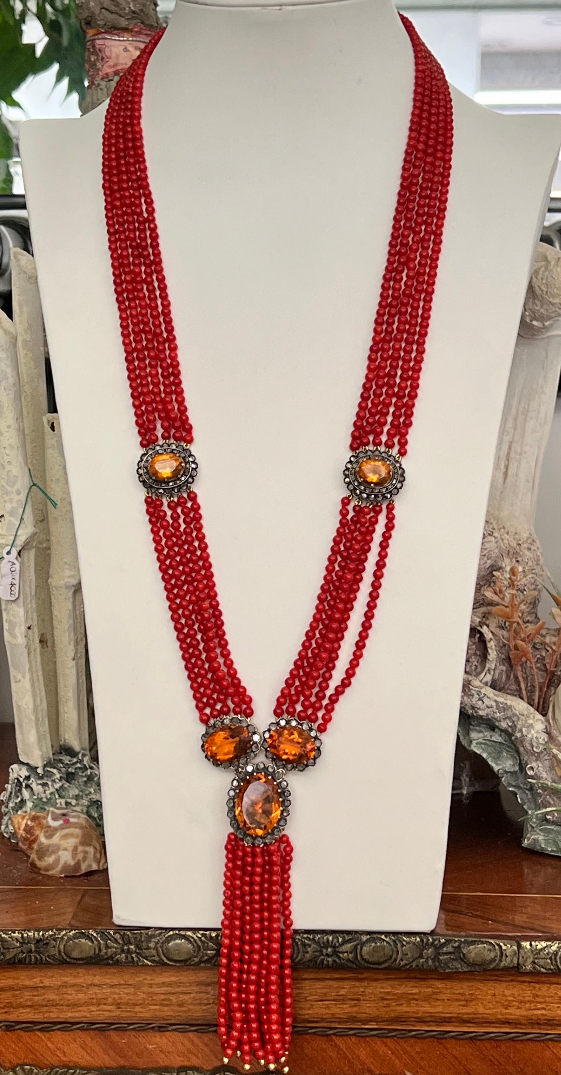 Mehrreihige Halskette mit Koralle Citrin Diamanten 14 Karat Gelbgold Verschluss Damen im Angebot