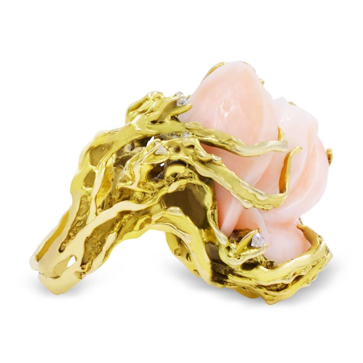 Retro Coral Diamond Flower Yellow Gold Ring