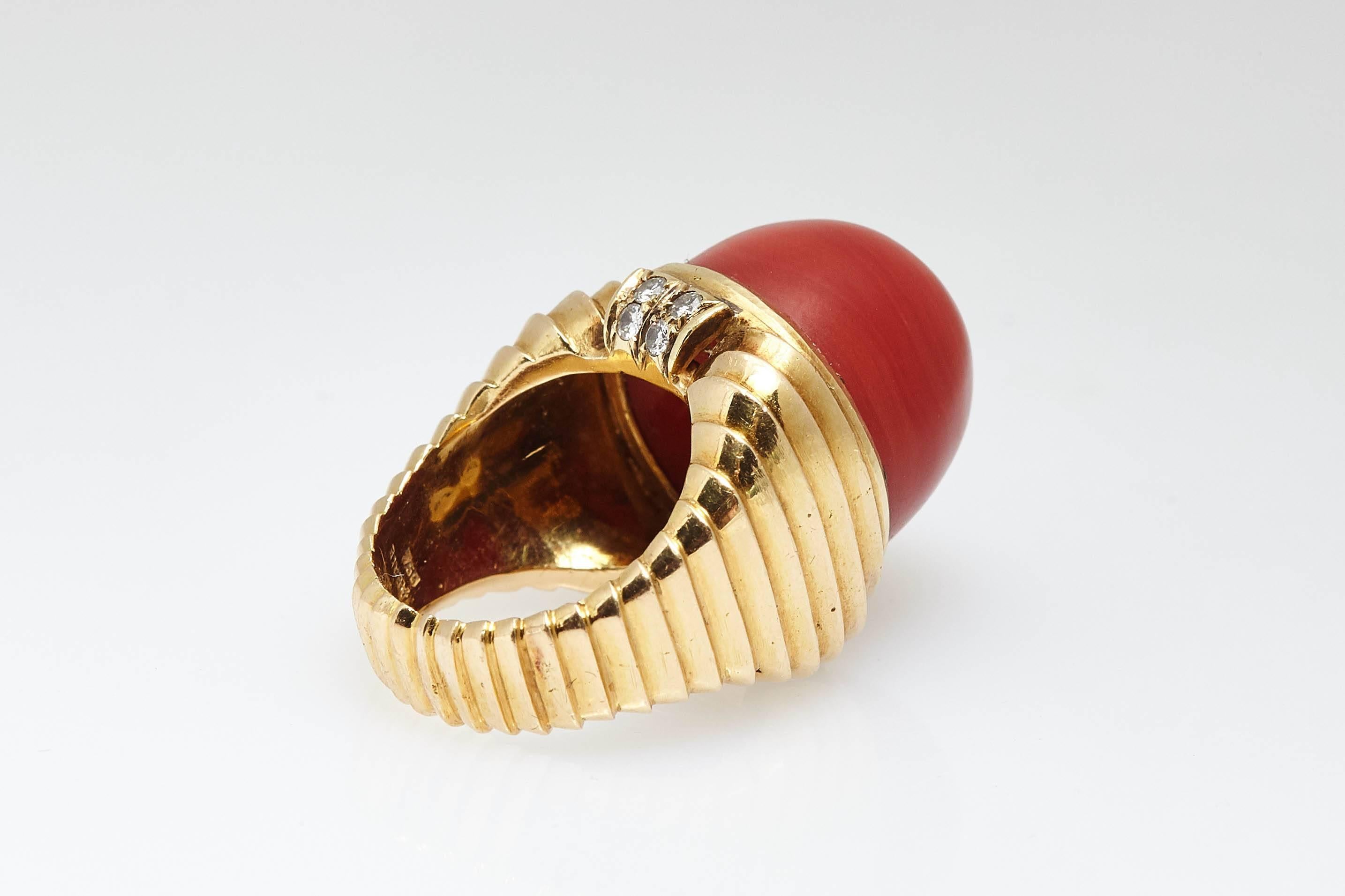 Coral Diamond Gold Ring In Excellent Condition In New York, NY