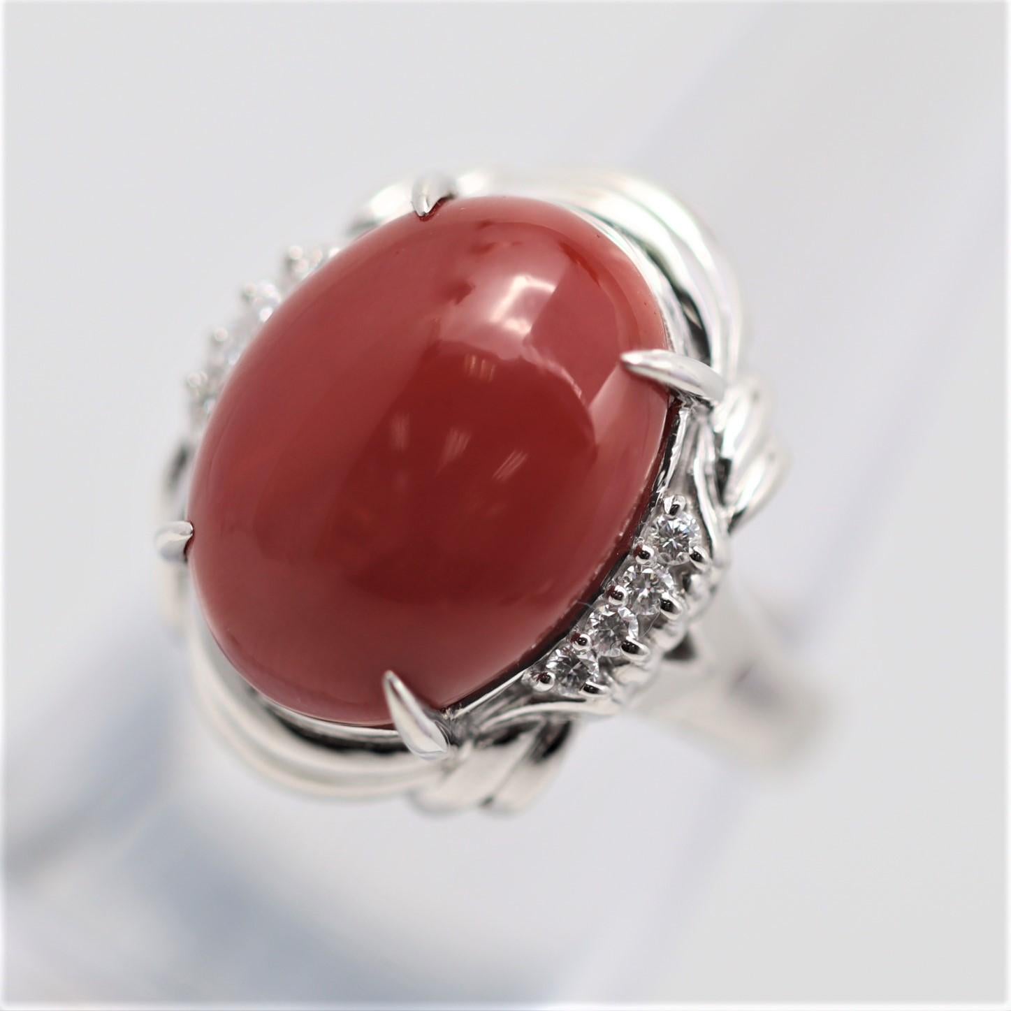 Coral Diamond Platinum Ring In New Condition For Sale In Beverly Hills, CA