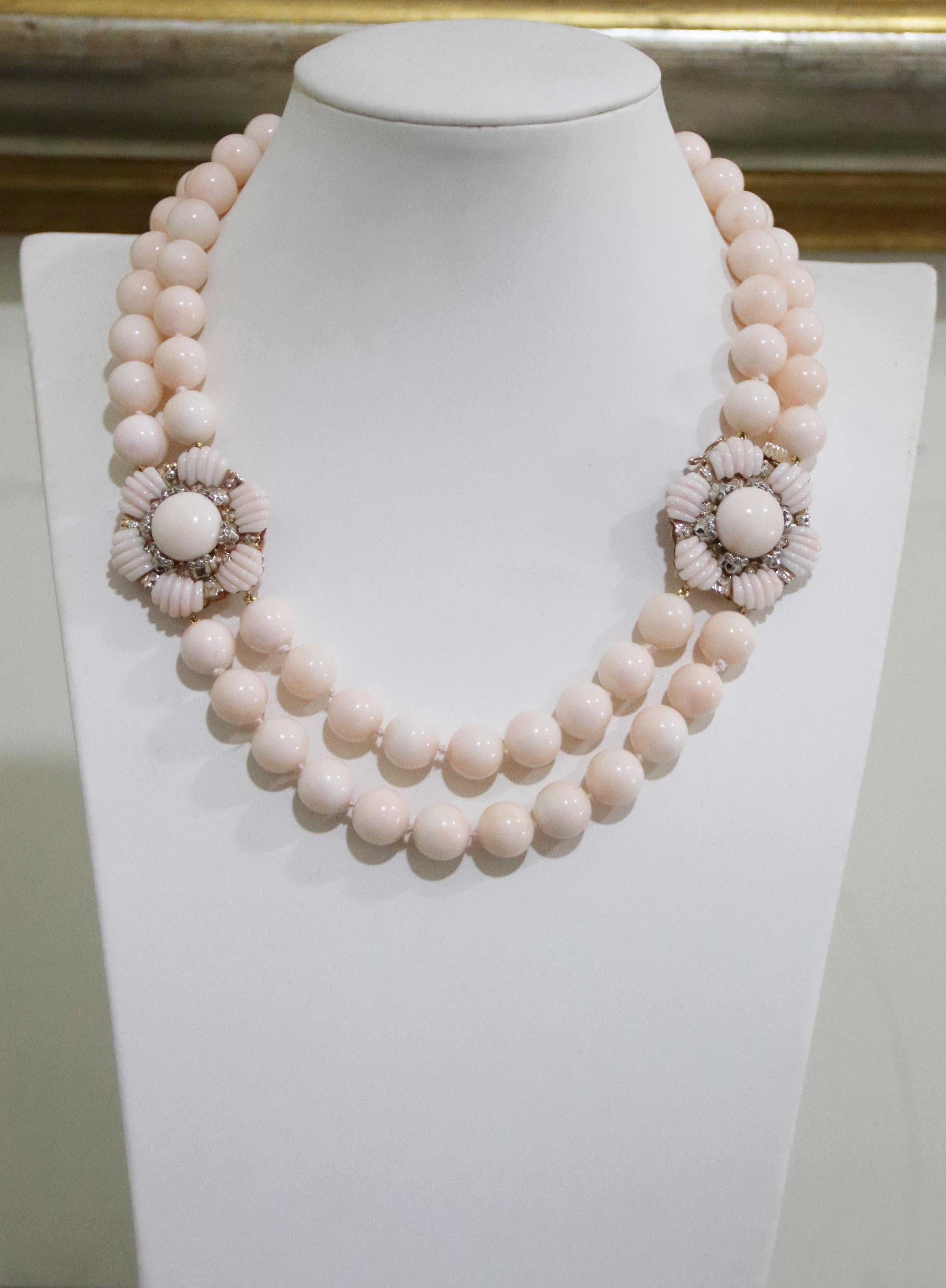 Coral Diamonds 14 Karat Yellow Gold Beaded Necklace Contemporáneo en venta