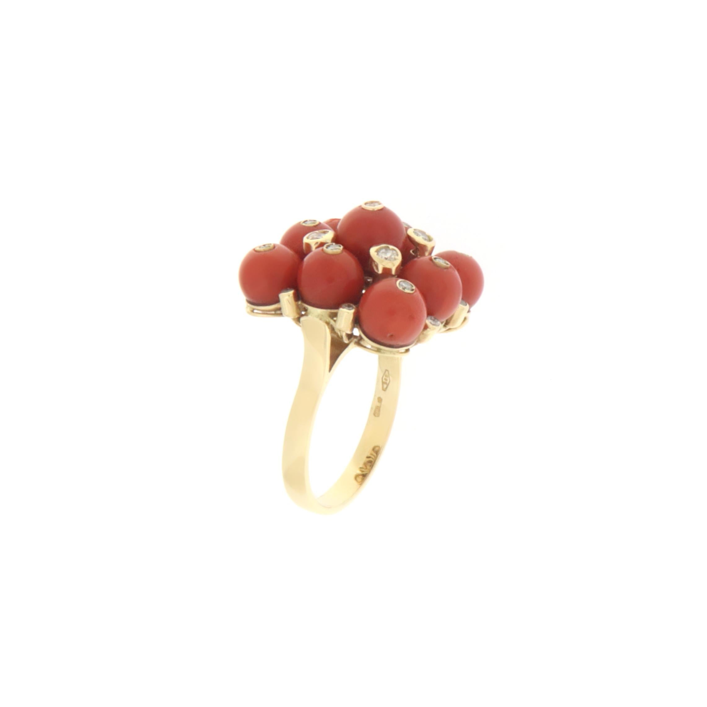 Brilliant Cut Coral Diamonds 14 Karat Yellow Gold Cocktail Ring For Sale
