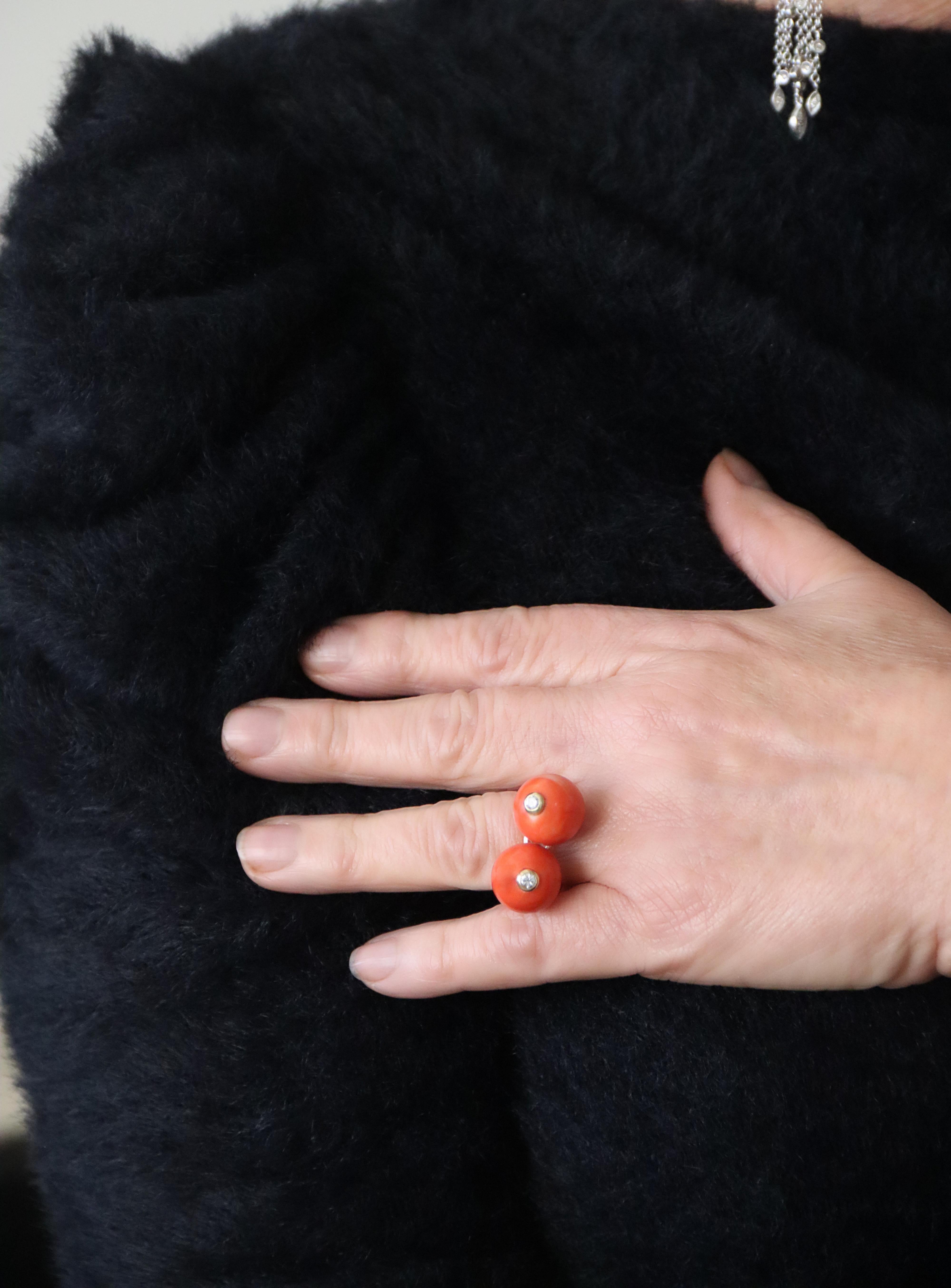 Women's Coral Diamonds 14 Karat Yellow Gold Cocktail Ring For Sale