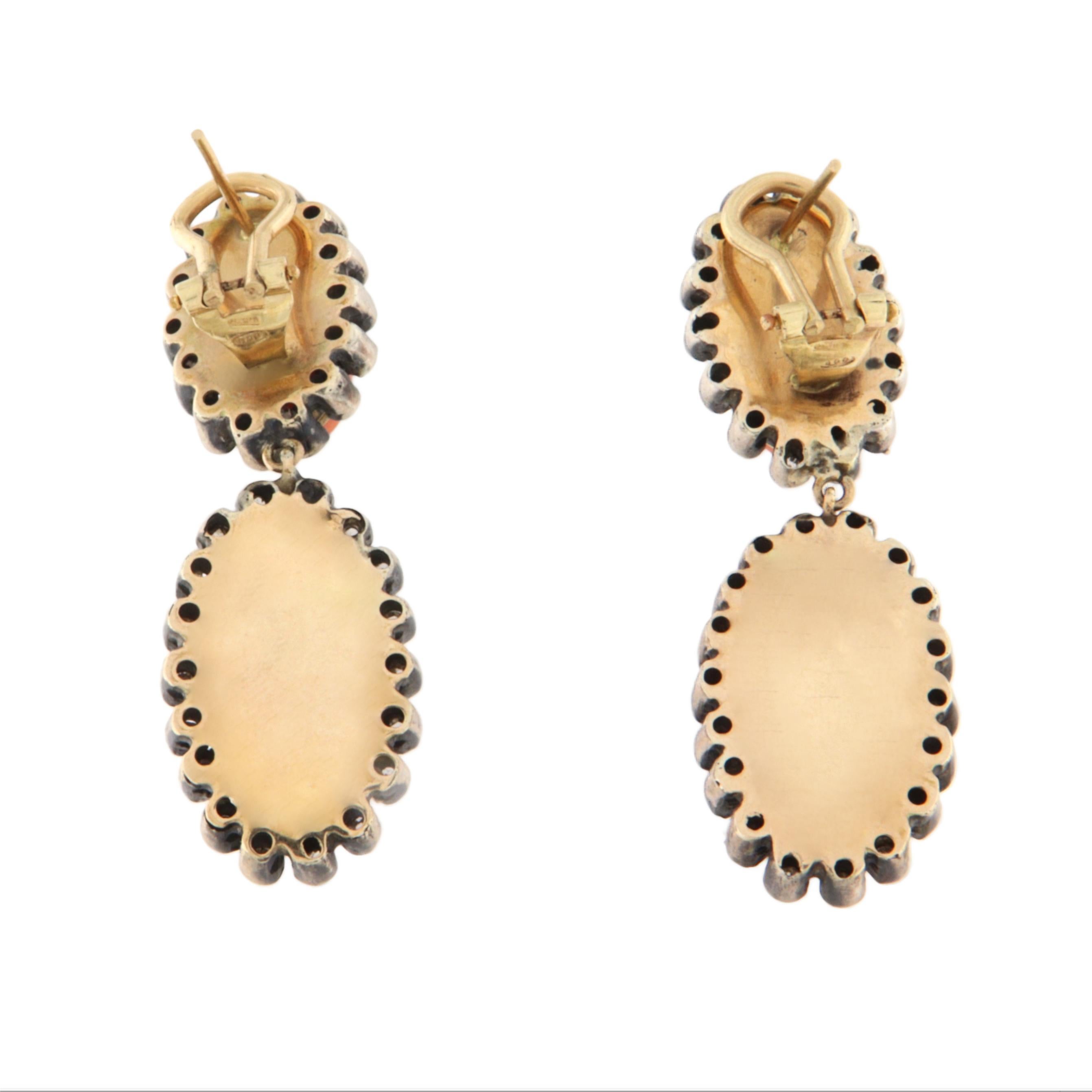 Pendientes de gota de oro amarillo de 14 quilates con diamantes de coral Corte rosa en venta