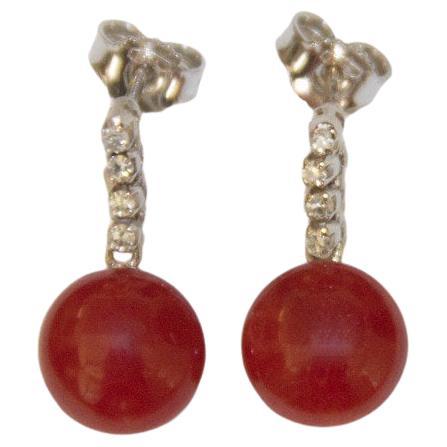 Coral Diamonds 18 Karat White Gold Drop Earrings