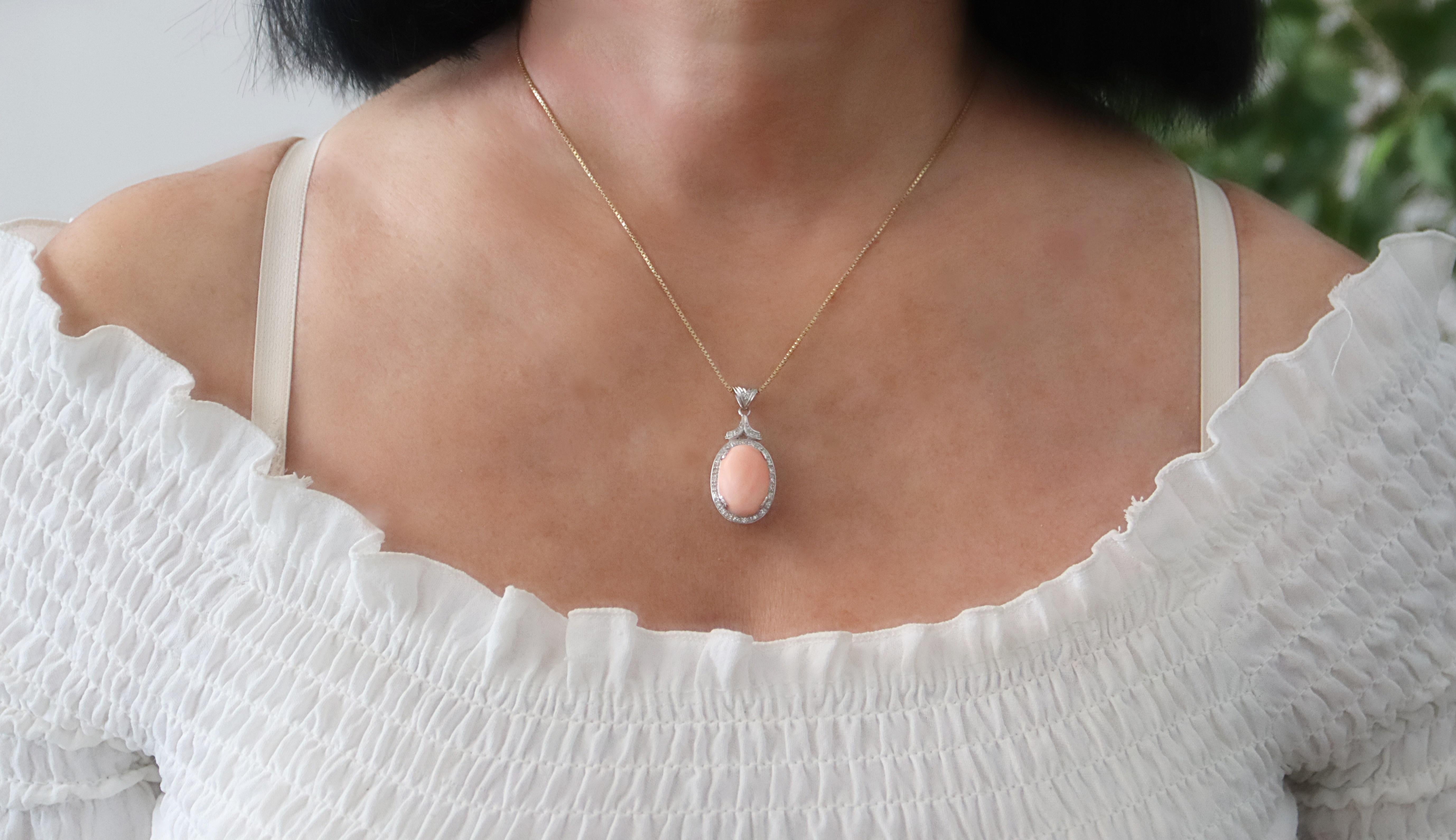 Coral Diamonds 18 Karat White Gold Pendant Necklace For Sale 3