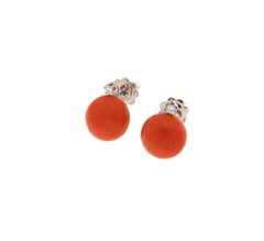 Pendientes de oro blanco de 18 quilates con diamantes de coral