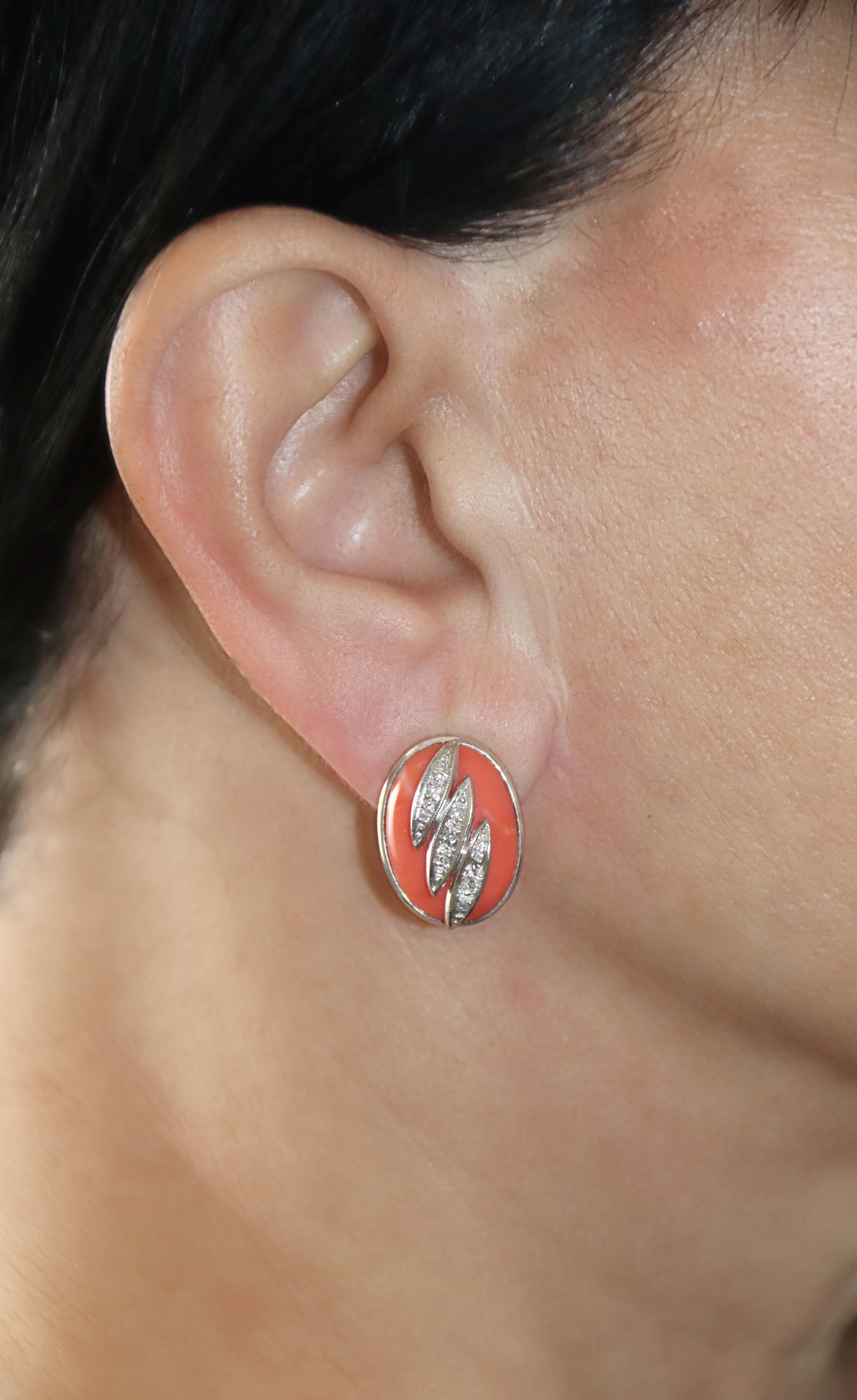 Coral Diamonds 18 Karat White Gold Stud Earrings 1