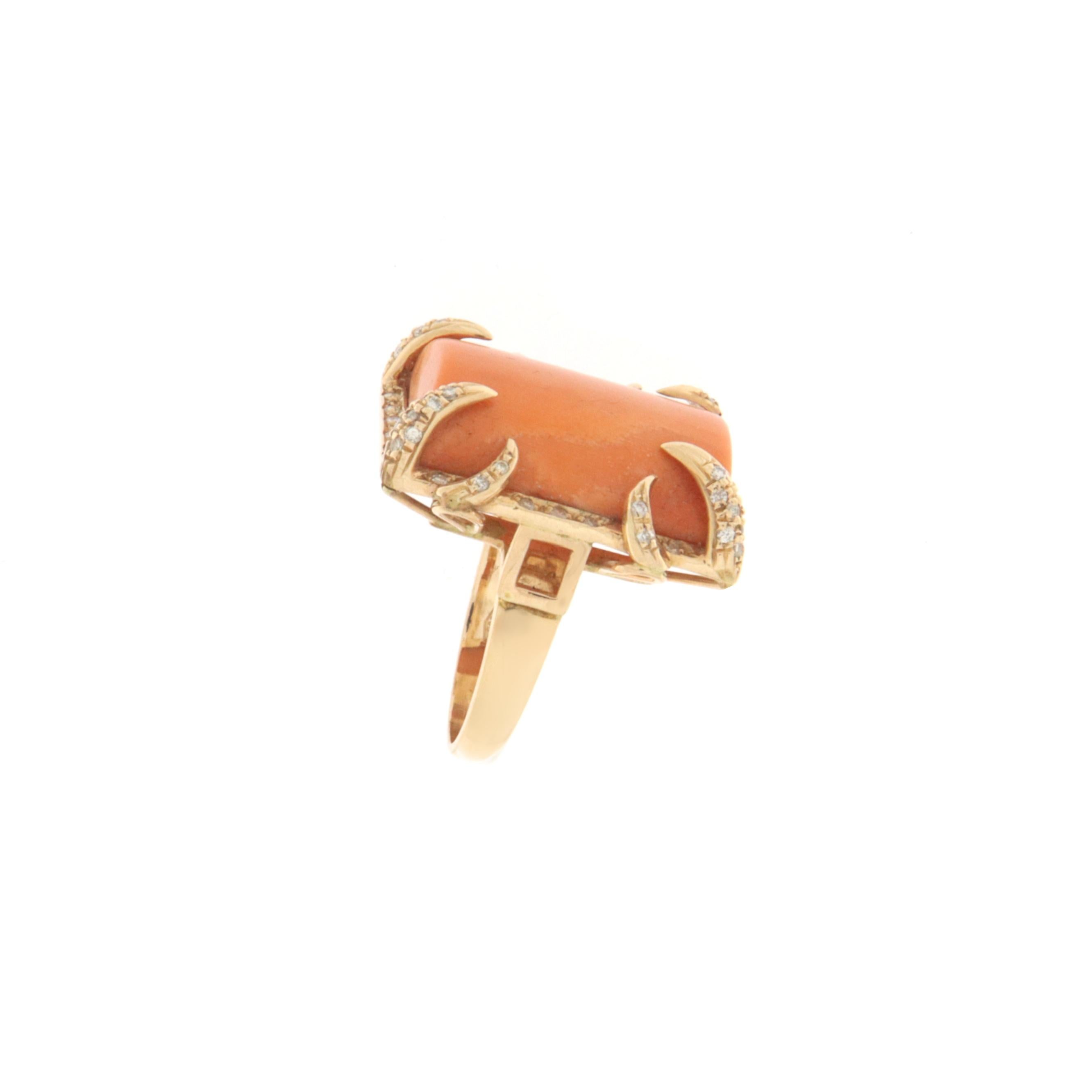 Brilliant Cut Coral Diamonds 18 Karat Yellow Gold Cocktail Ring For Sale