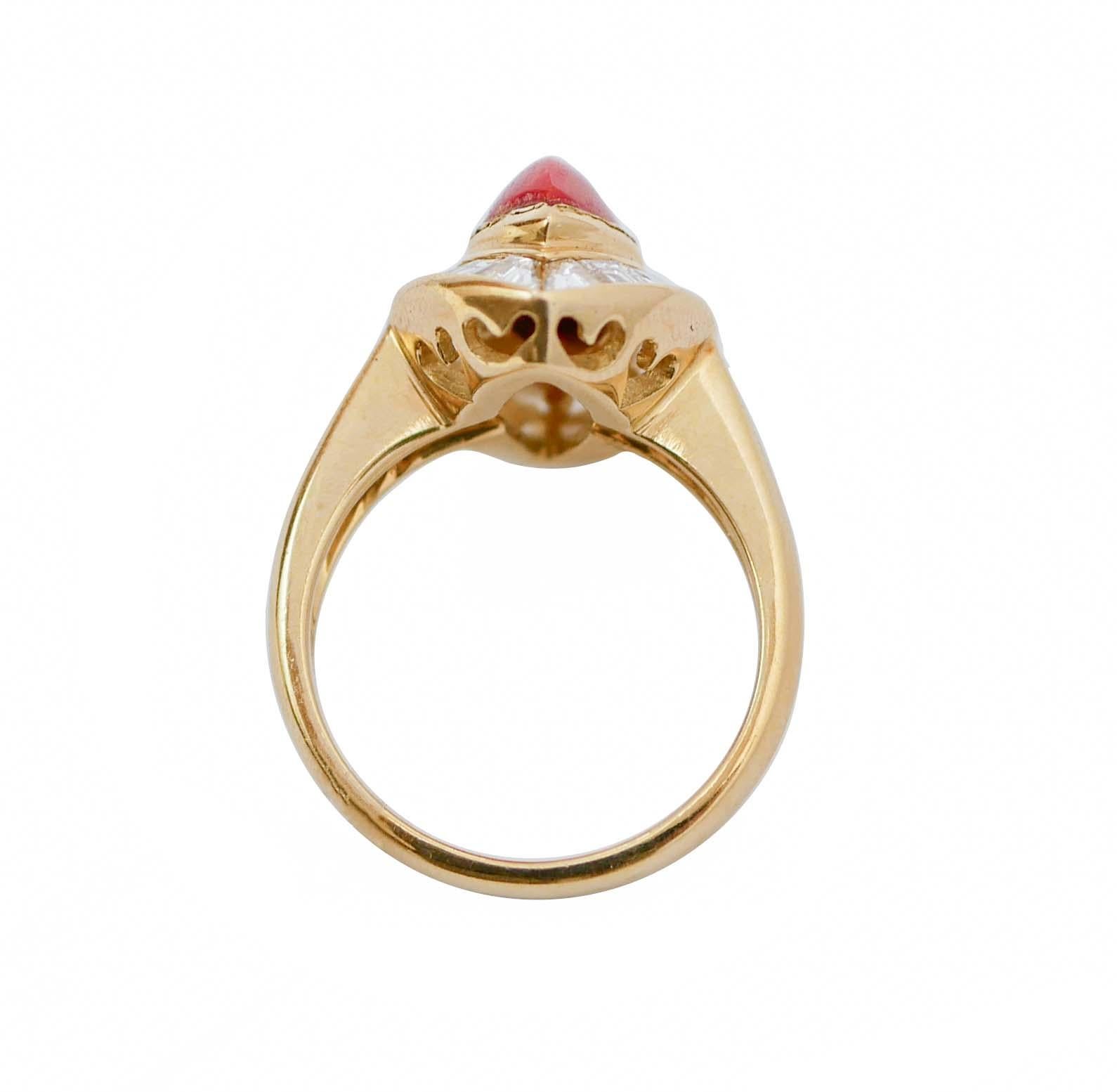 Retro Coral, Diamonds, 18 Karat Yellow Gold Ring. For Sale