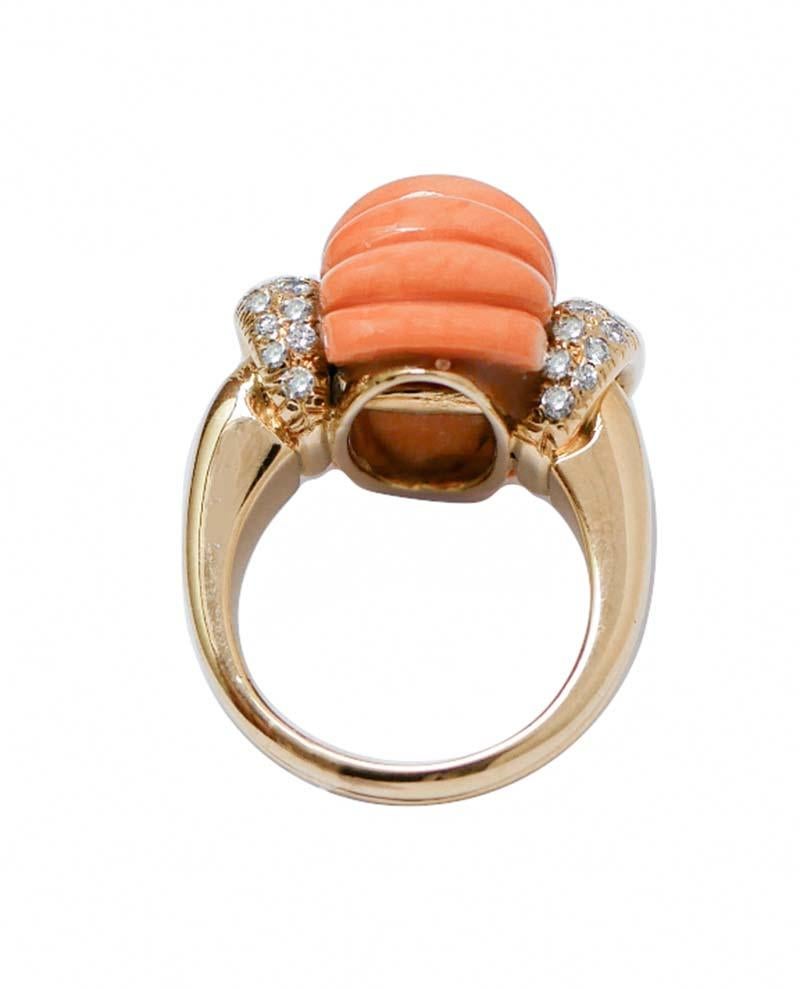 Retro Coral, Diamonds, 18 Karat Yellow Gold Ring.