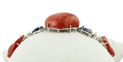 Coralli, diamanti, zaffiri blu Bracciale A Link in oro bianco 14 carati