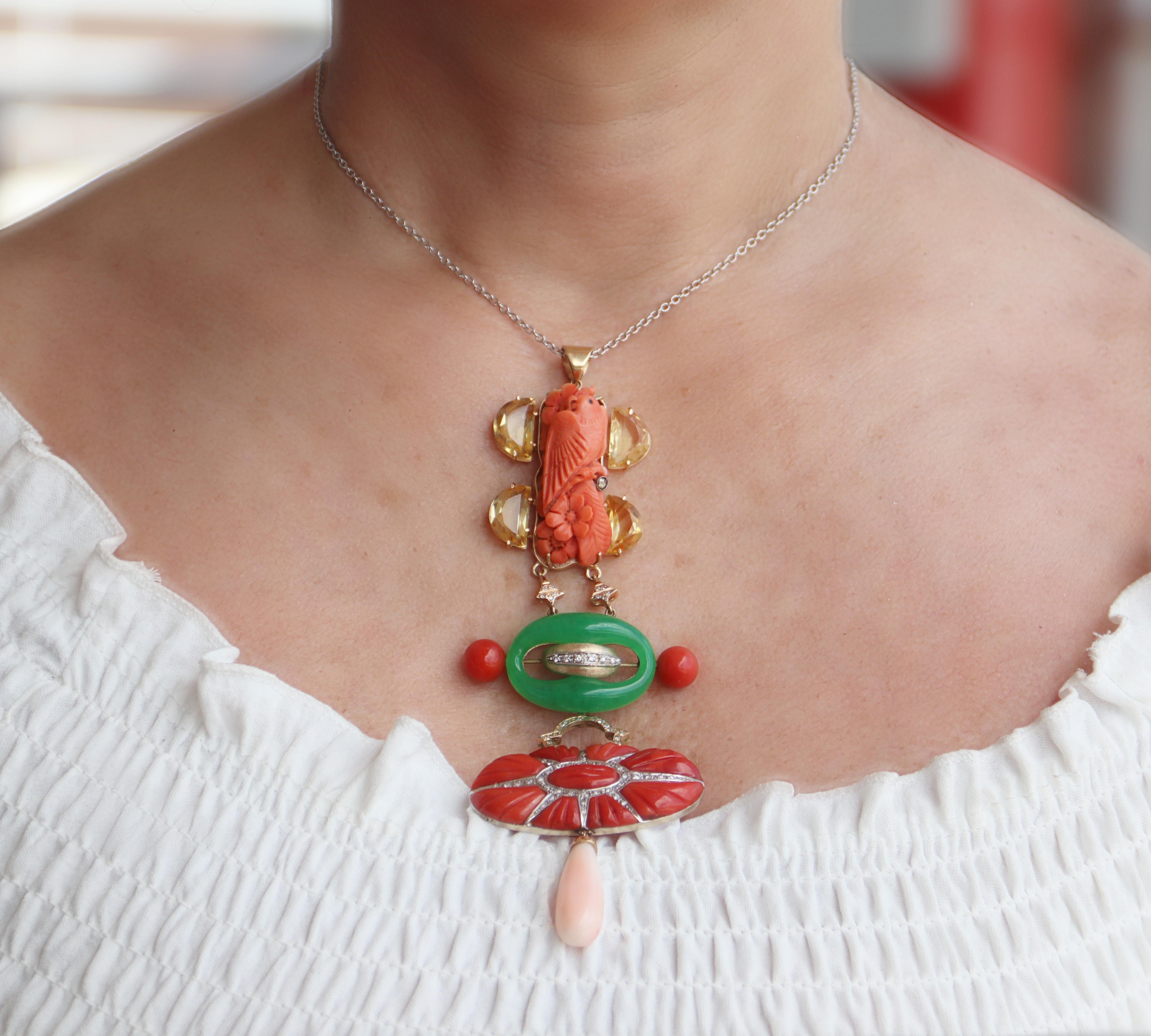 Collier pendentif en or jaune 18 carats, corail, diamants, citrine et agate en vente 2
