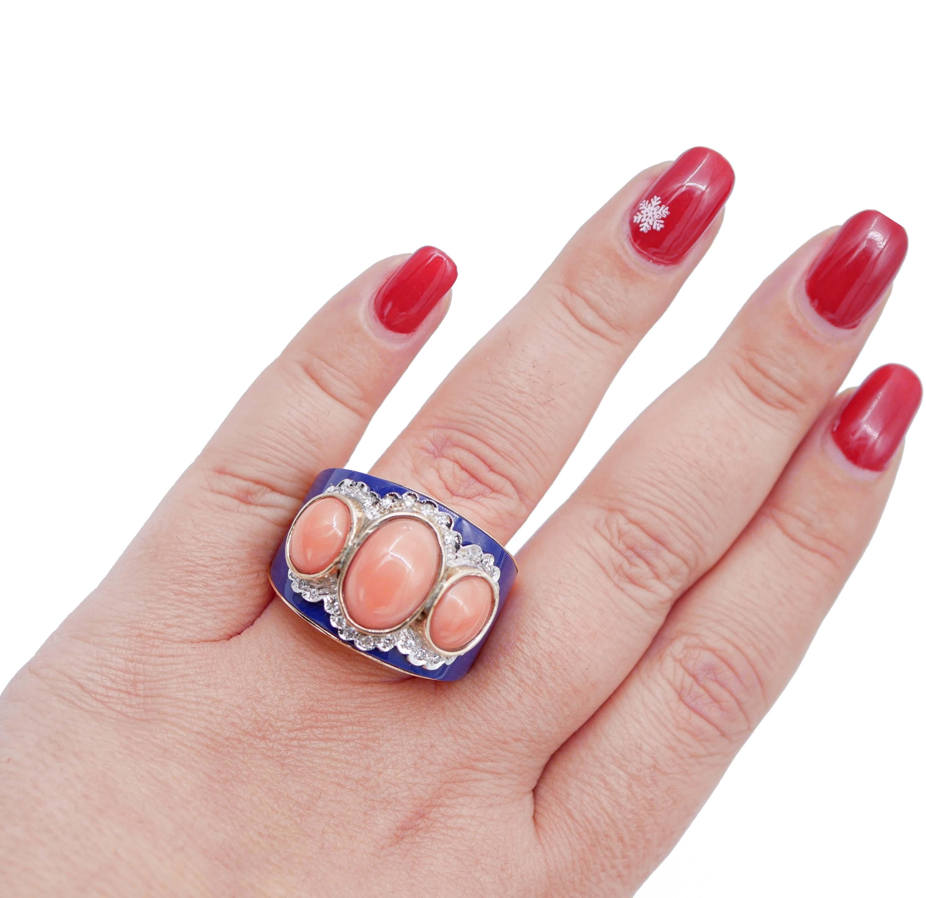 Coral, Diamonds, Lapis, 14 Karat Rose and White Gold Band Ring In Good Condition For Sale In Marcianise, Marcianise (CE)