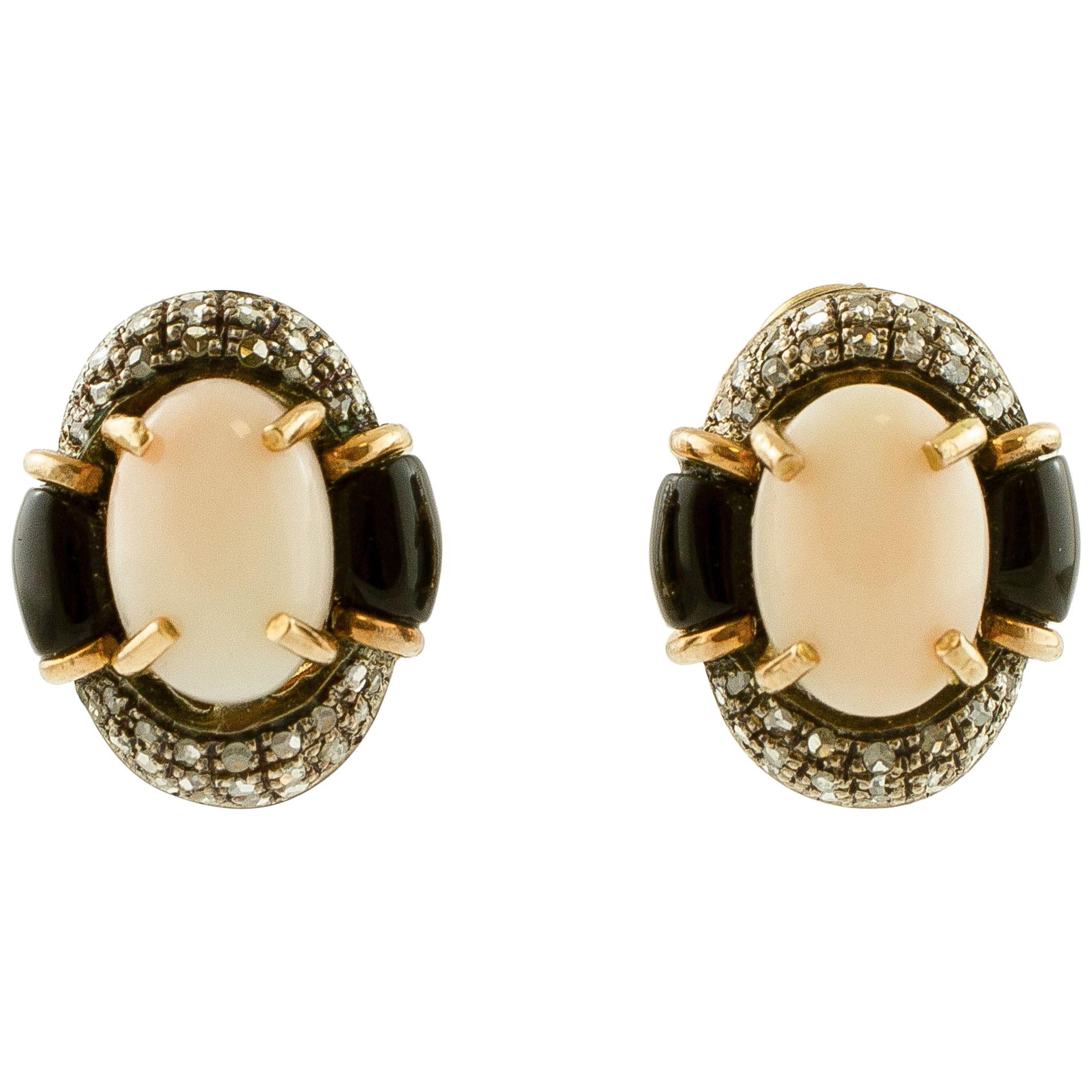 Ovale Form Rosa Koralle:: Diamanten:: Onyx:: 14K Rose Gold und Silber Clip-on Ohrringe
