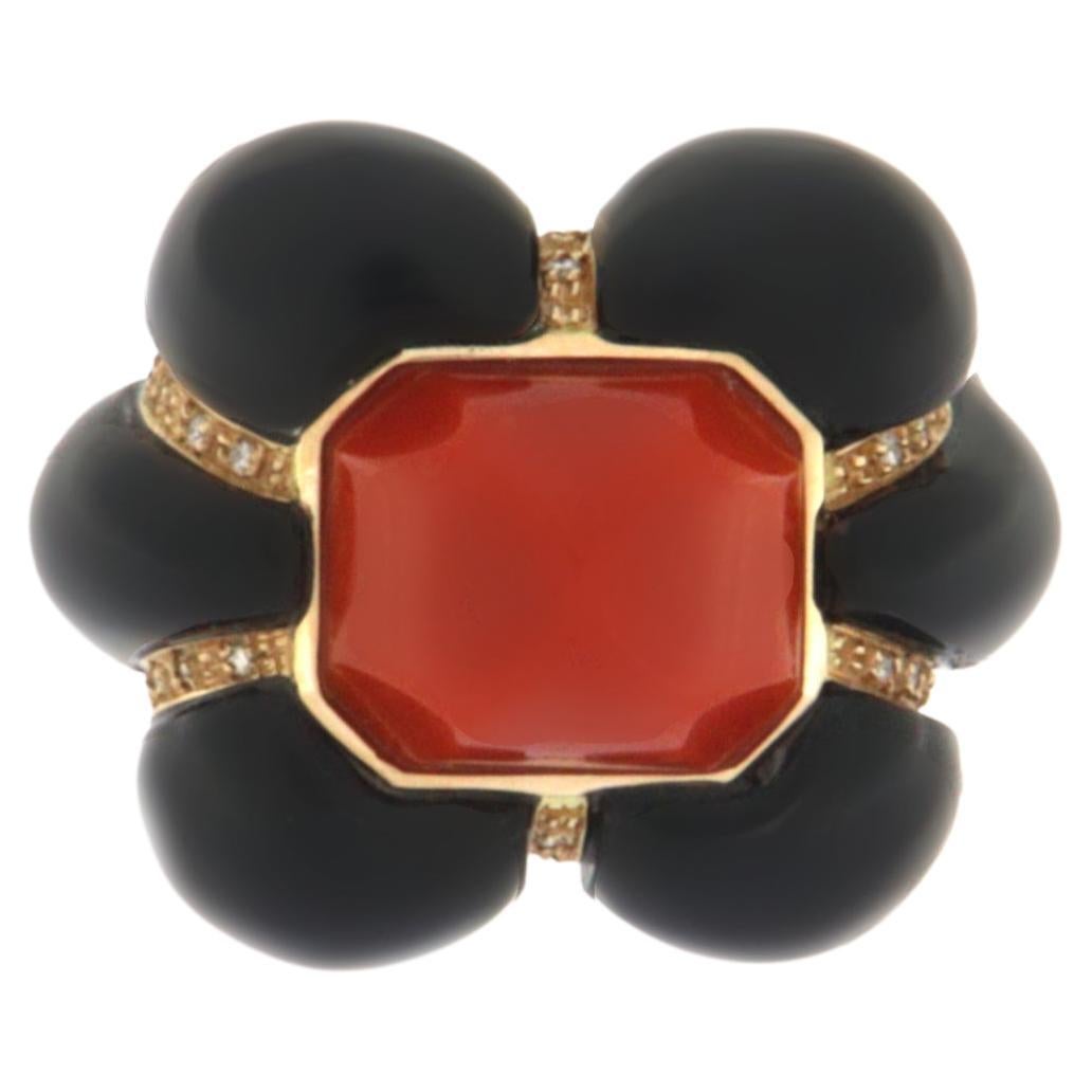 Coral Diamonds Onyx 14 Karat Yellow Gold Cocktail Ring For Sale