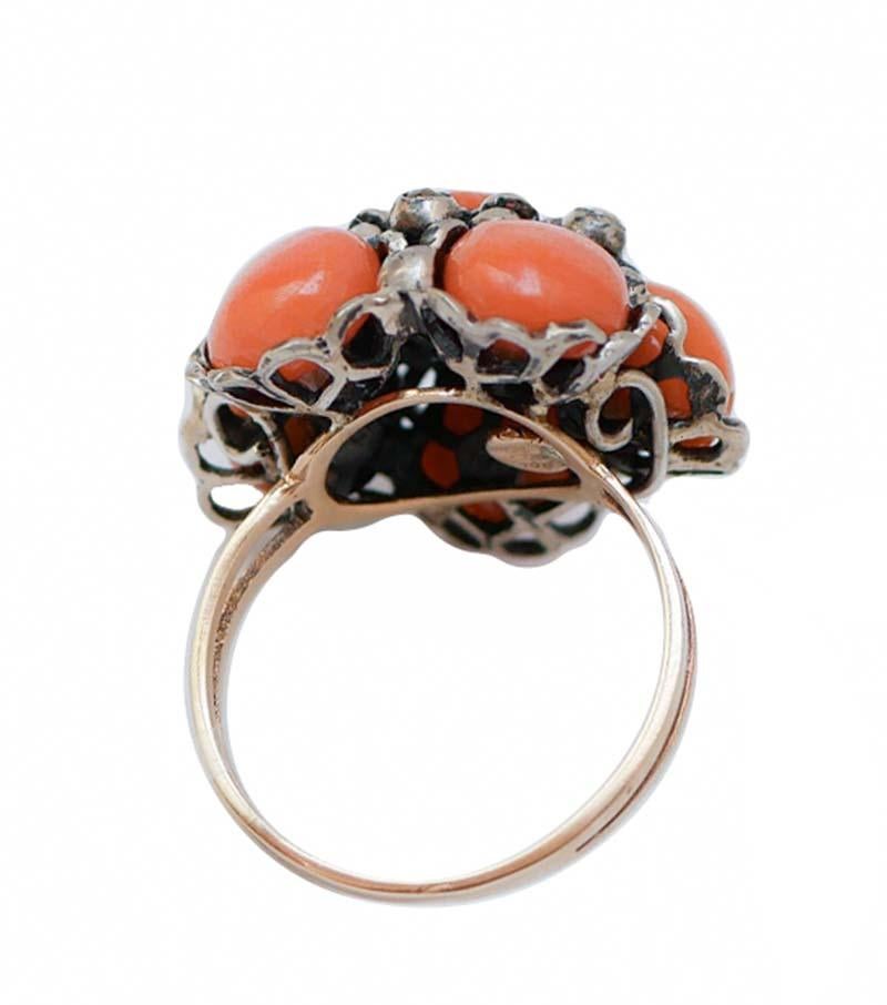 Coral, Diamonds, Rose Gold and Silver Ring. Retro en venta
