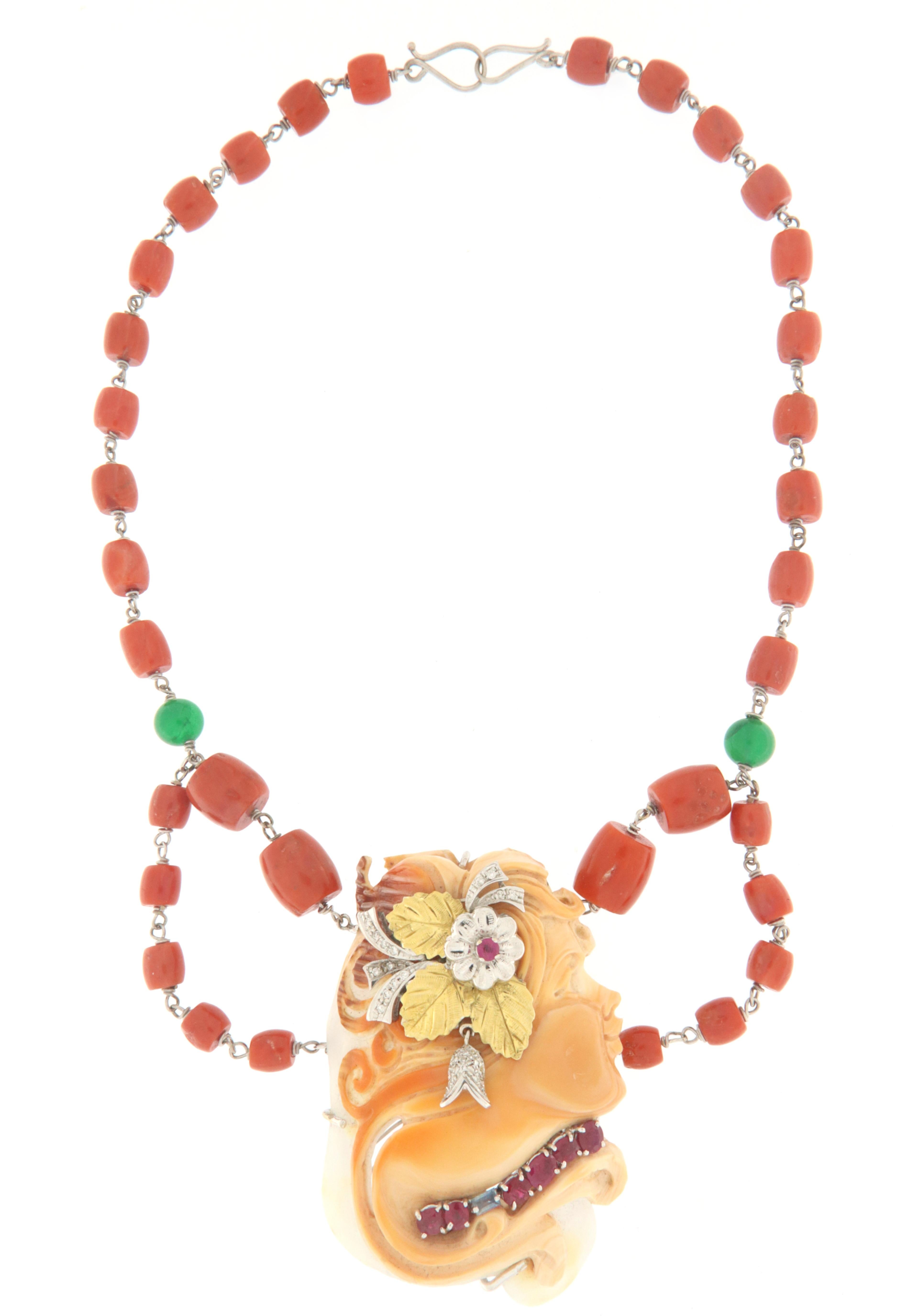 Coral Diamonds Rubies 18 Karat Yellow And White Gold Pendant Necklace In New Condition For Sale In Marcianise, IT