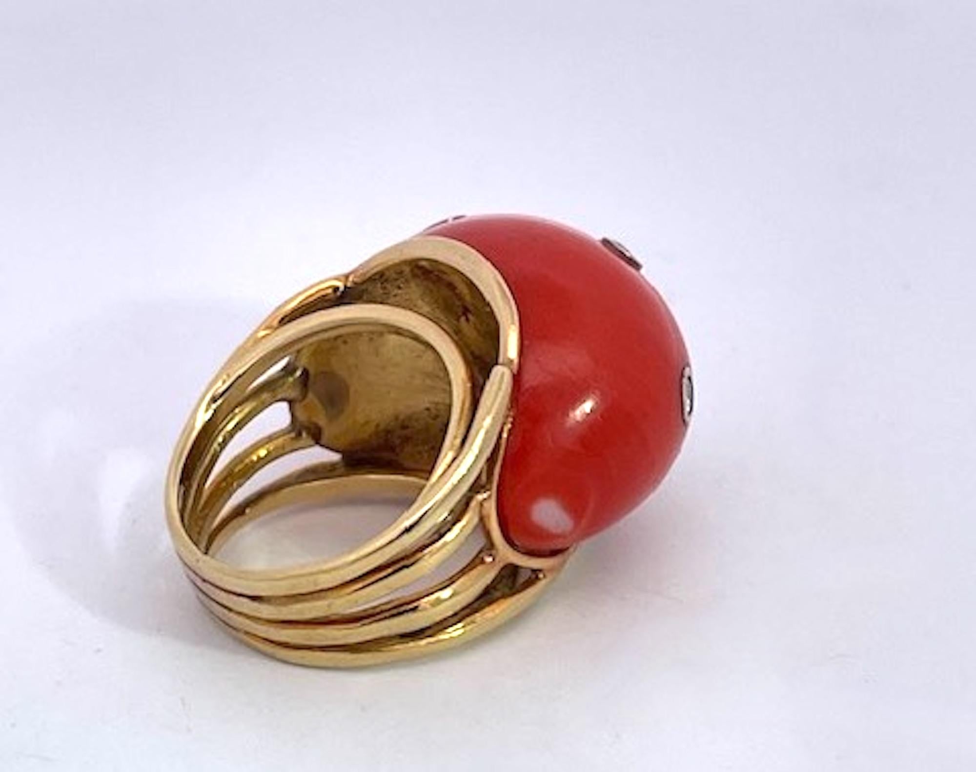 Anello a cupola di corallo con diamanti 14K in vendita 4
