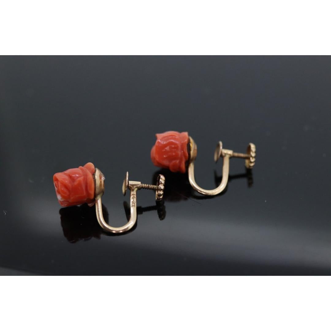 Coral Earrings. 14k Carved Coral Rose Flower Blooming Earrings. Non-Pierced In Good Condition For Sale In Port Charlotte, FL