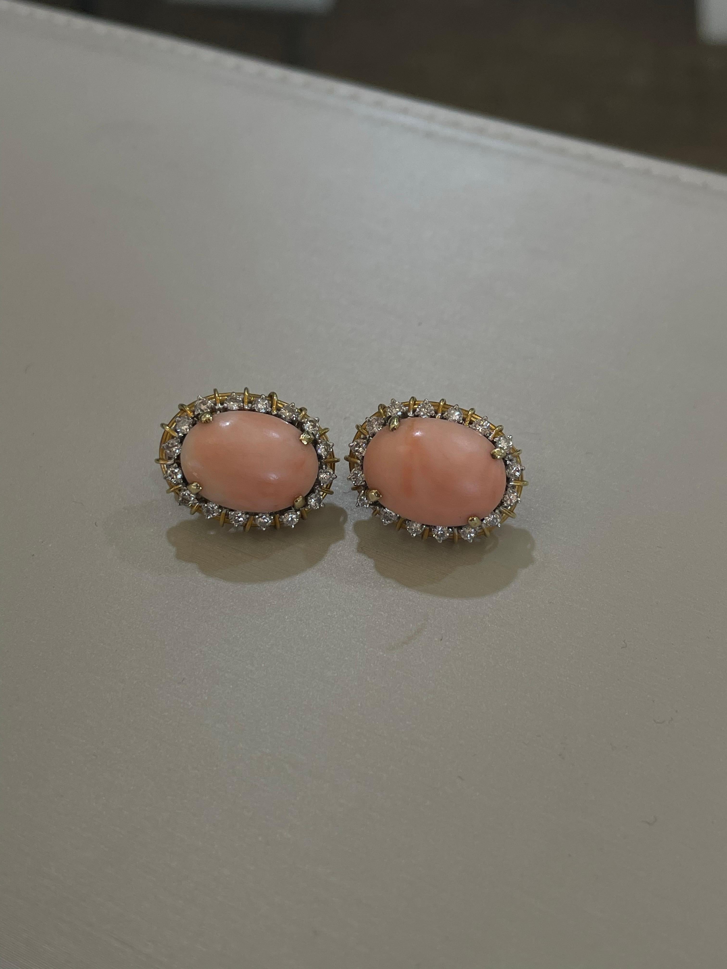 Pendientes de coral en Excelente estado para la venta en Addison, TX