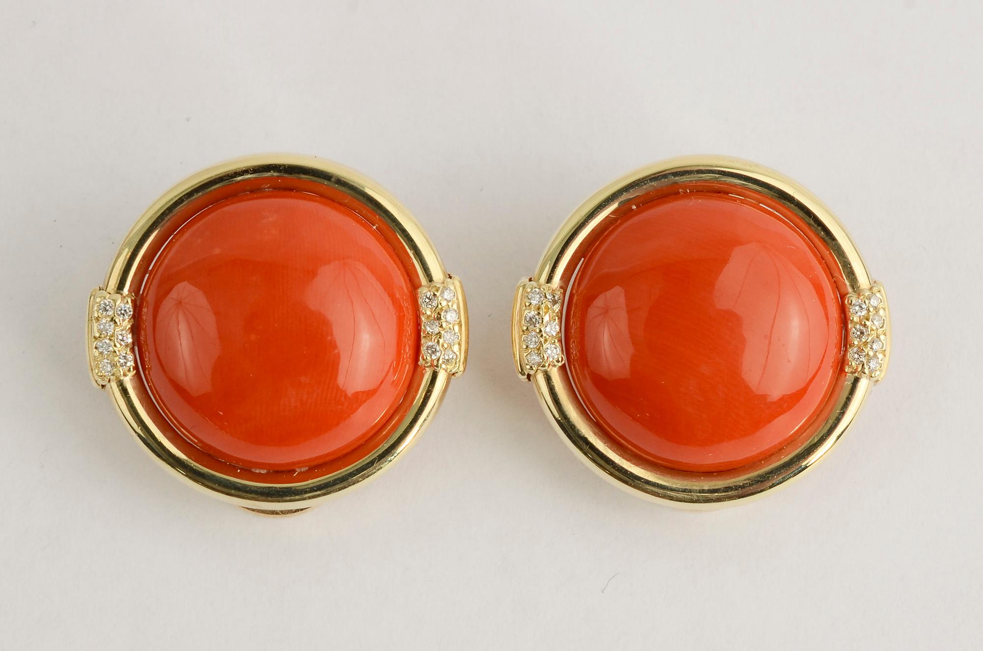Coral Earrings with Diamonds In Excellent Condition In Darnestown, MD