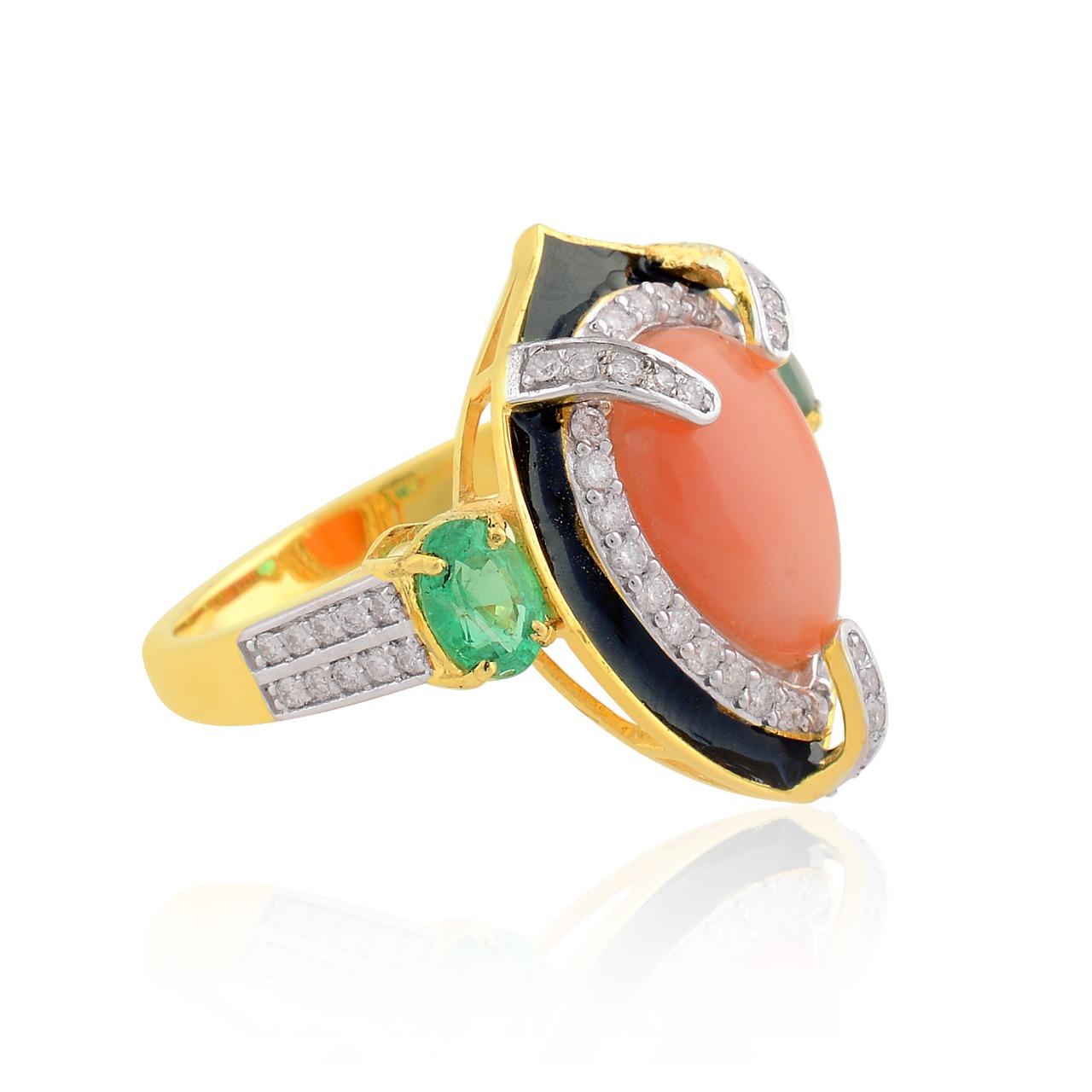 Pear Cut Coral Emerald Diamond 14 Karat Gold Art Deco Style Ring For Sale