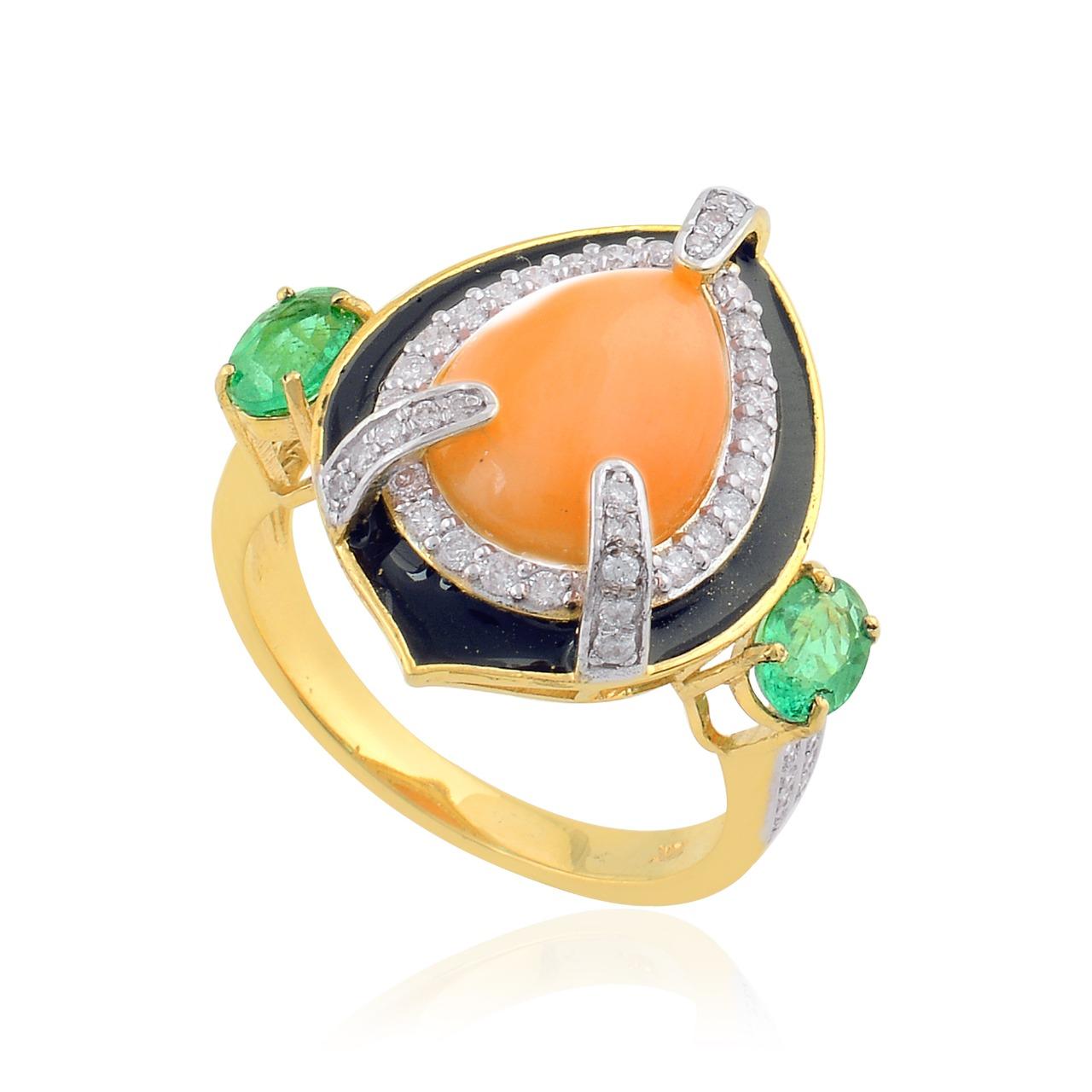 Coral Emerald Diamond 14 Karat Gold Art Deco Style Ring In New Condition For Sale In Hoffman Estate, IL