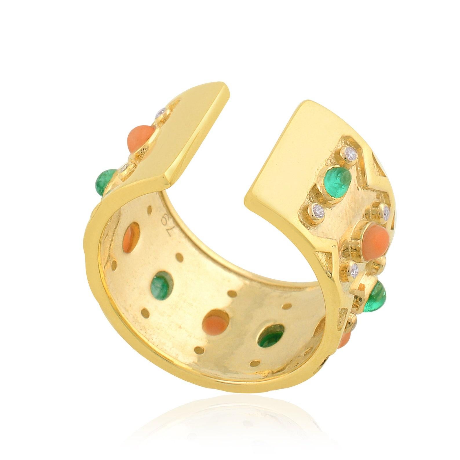 Coral Emerald Diamond 14 Karat Gold Ring In New Condition For Sale In Hoffman Estate, IL