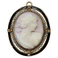 Coral Enamel Pearl Goddess Cameo Pendant Brooch Necklace Gold Antique Victorian