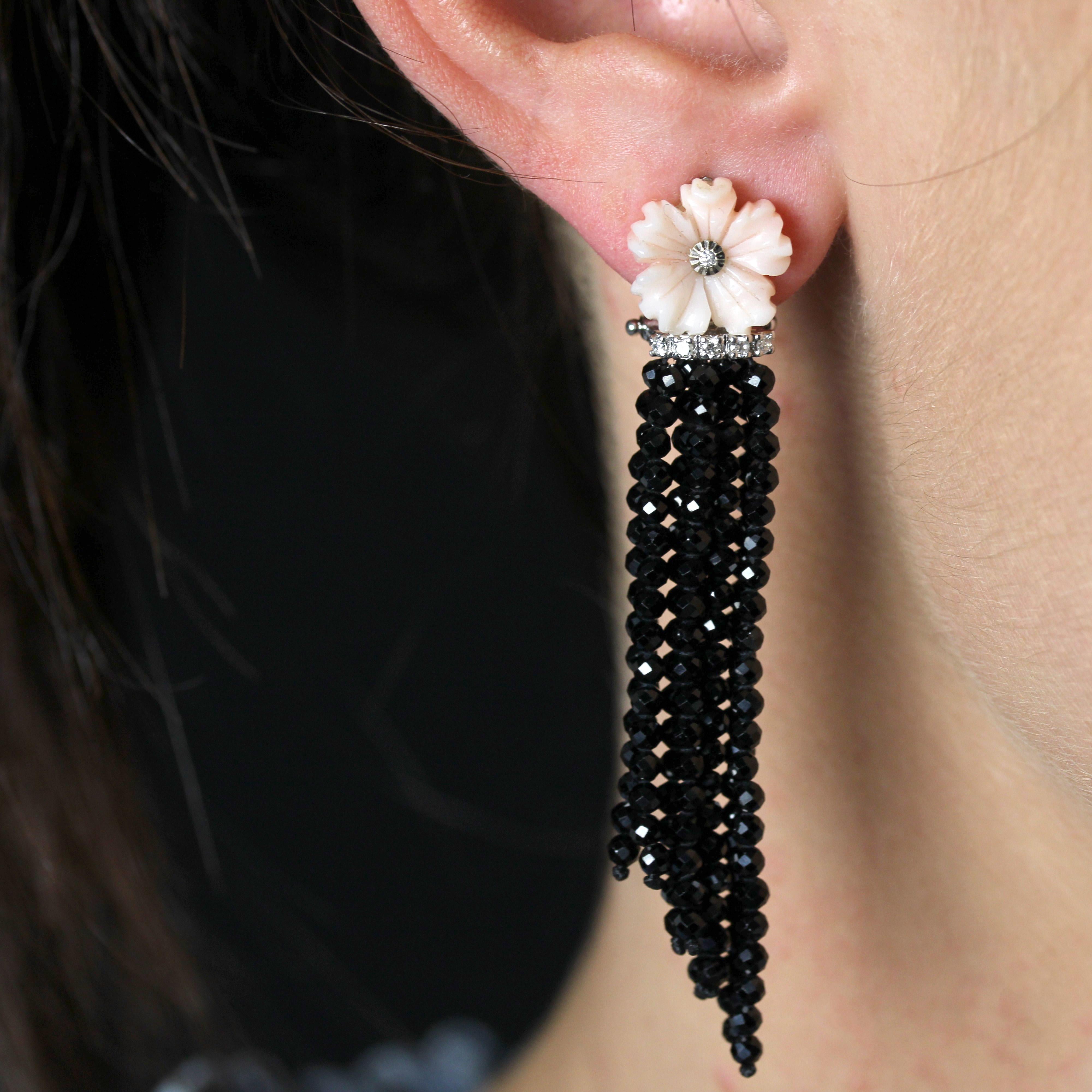 Pendientes Colgantes Flor Coral Diamantes Espinela Negra Oro Blanco 18 k en venta 2