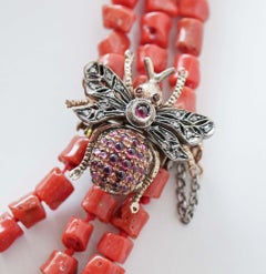 Collier multibrins en corail, grenats, diamants, or rose et argent