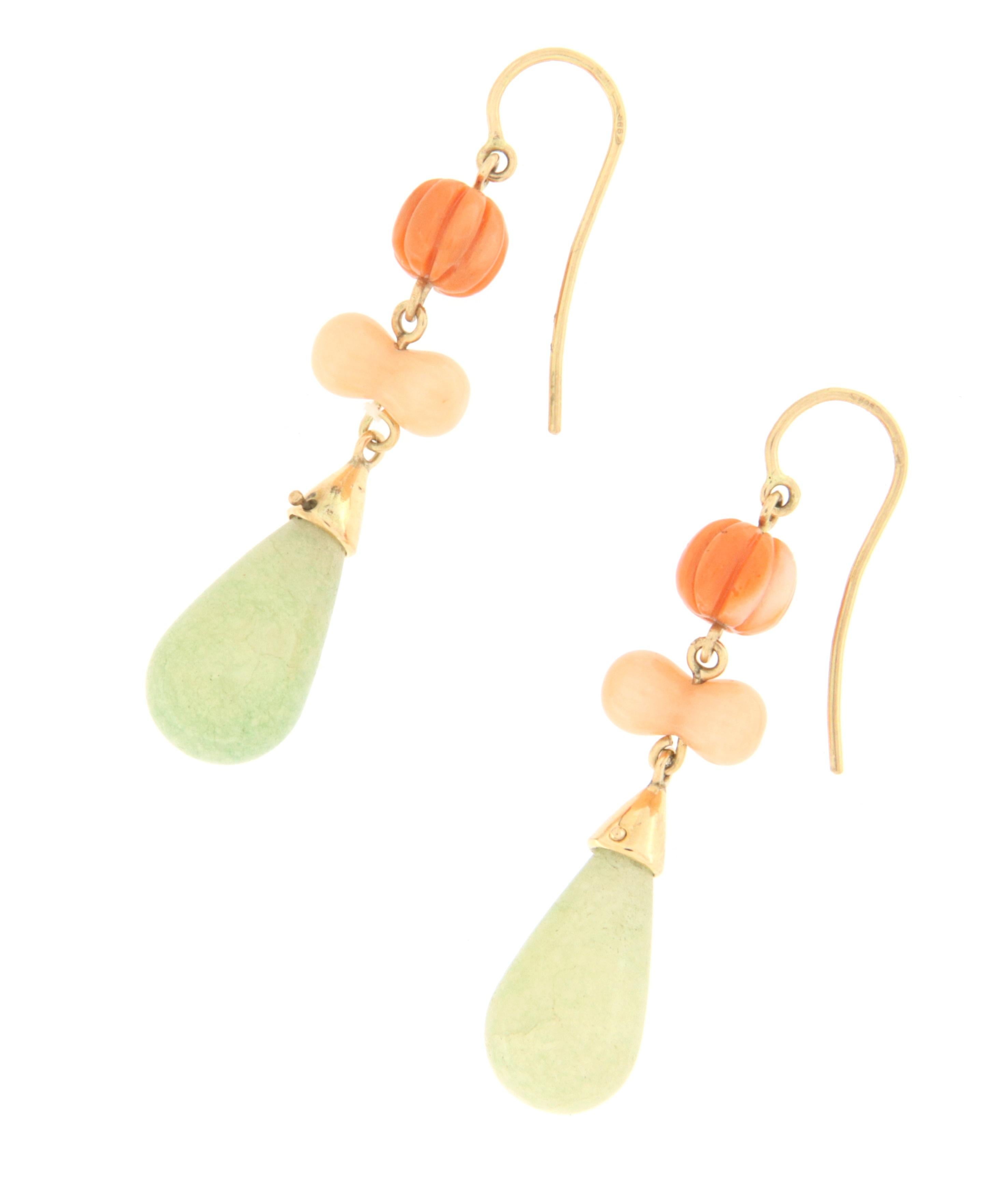 Uncut Coral Jade 14 Karat Yellow Gold Drop Earrings For Sale