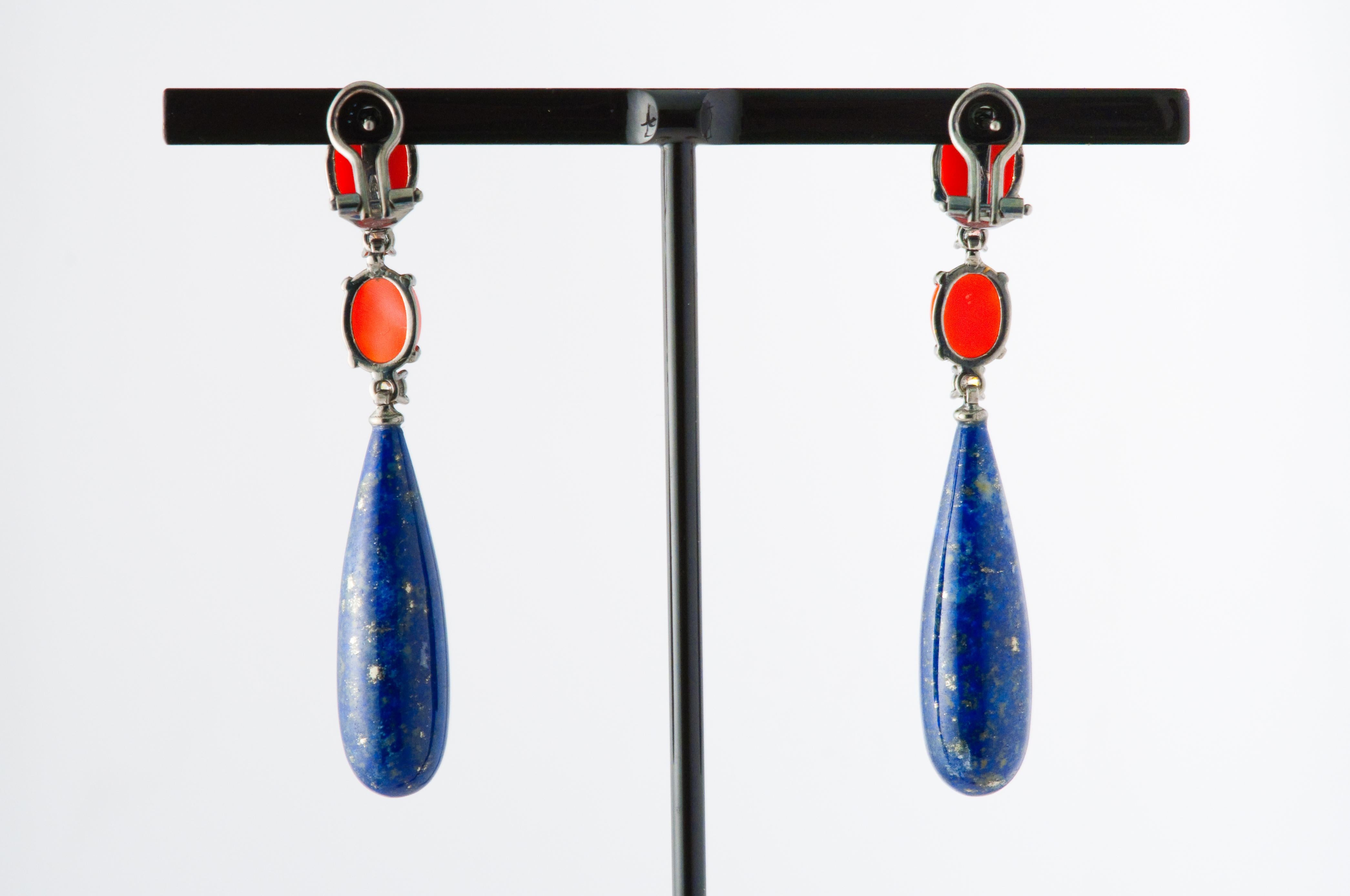 Korallen-Lapis-Lazuli-Diamanten-Kronleuchter-Ohrringe (Barock) im Angebot