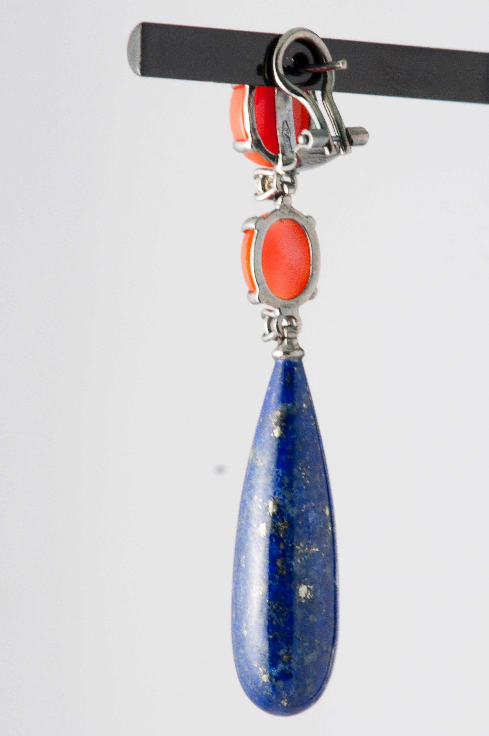 Korallen-Lapis-Lazuli-Diamanten-Kronleuchter-Ohrringe (Cabochon) im Angebot