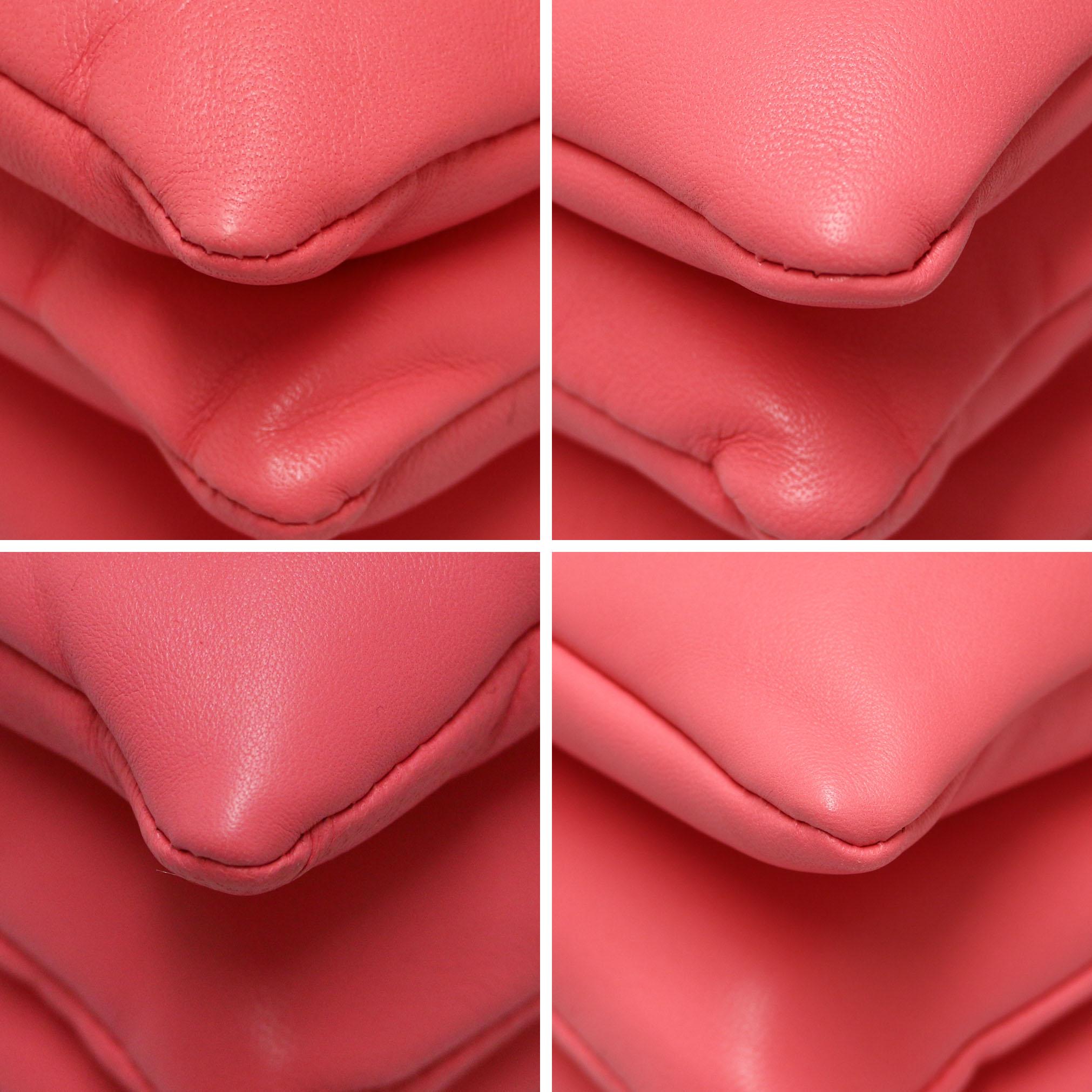 Coral Leather Airbag Bag GIAMBATISTA VALLI For Sale 3