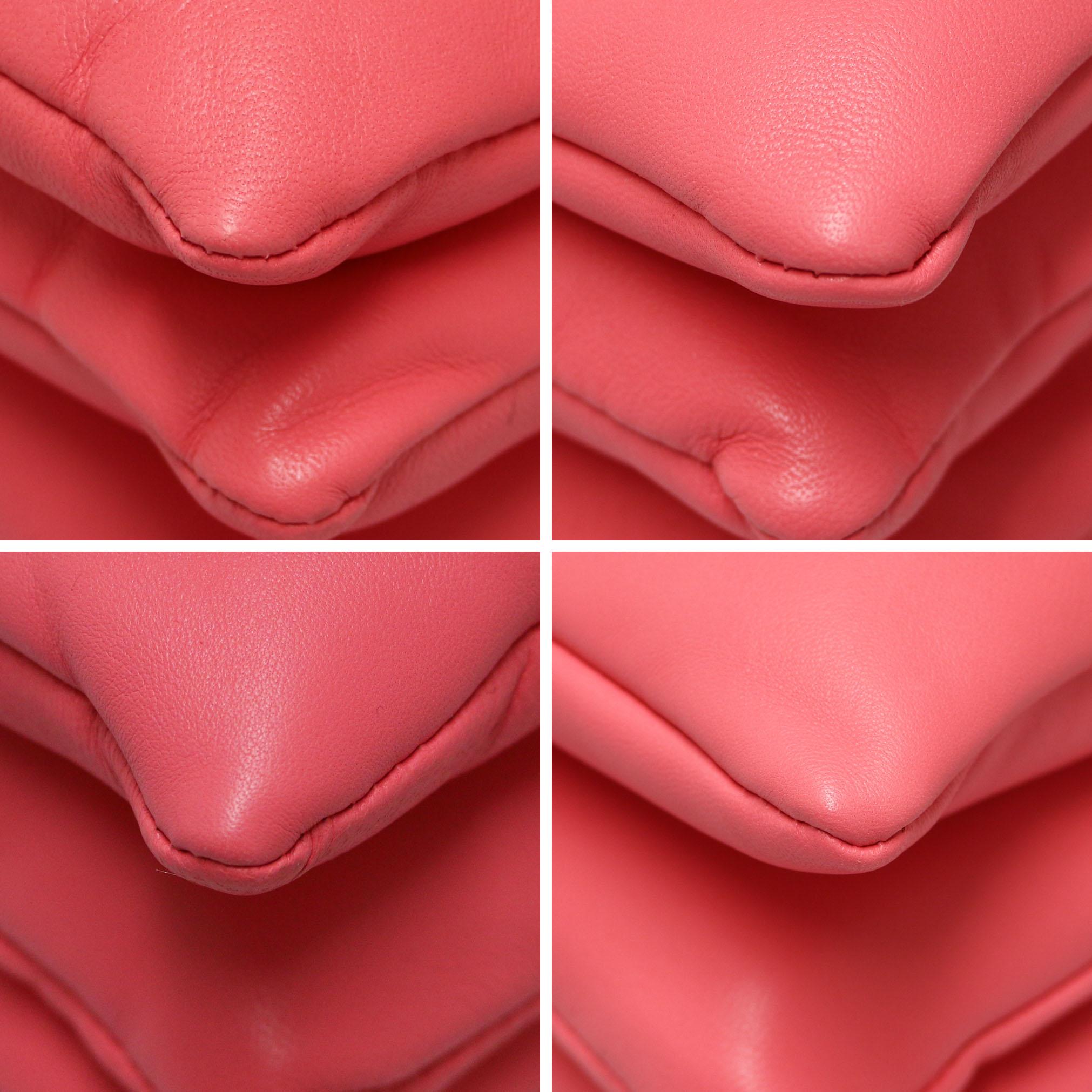 Coral Leather Airbag Bag GIAMBATISTA VALLI For Sale 2