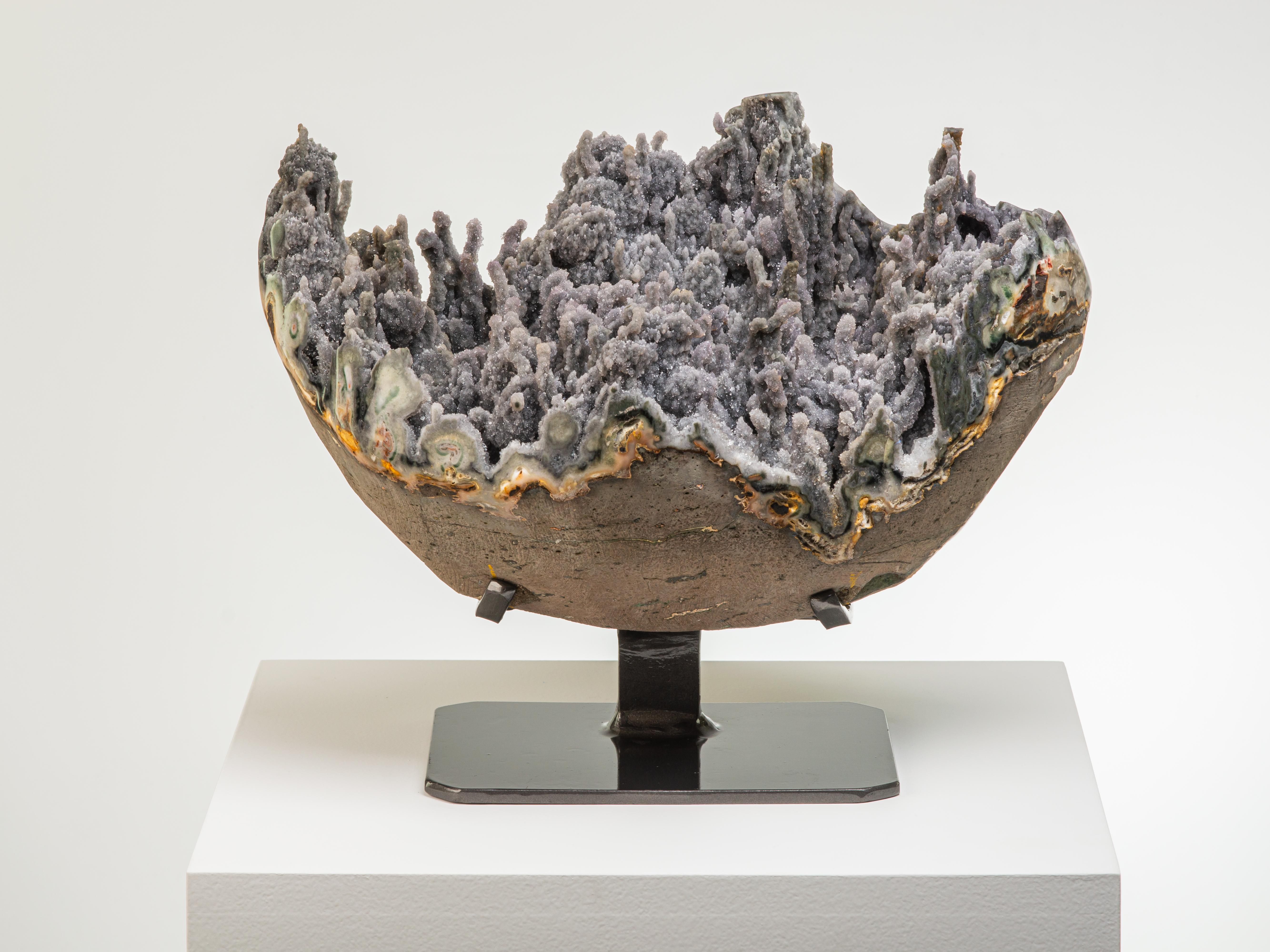 Geode rotondo simile al corallo con bordi lucidi in vendita 14