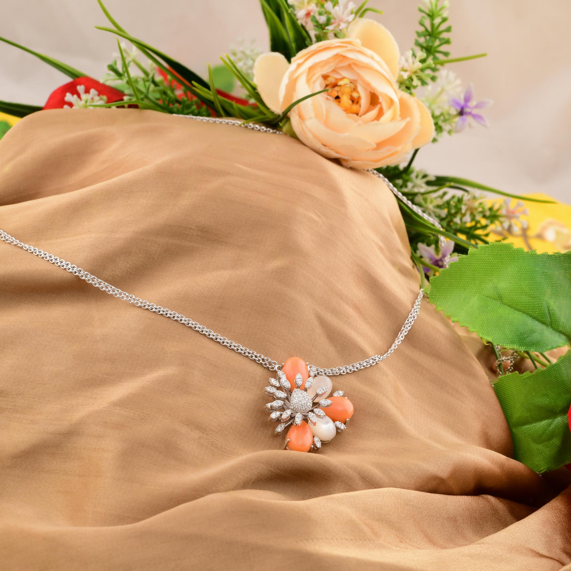 Taille poire Corail Nacre Pendentif Pierres Gemmes SI/H Collier Diamant Or blanc 18 carats en vente