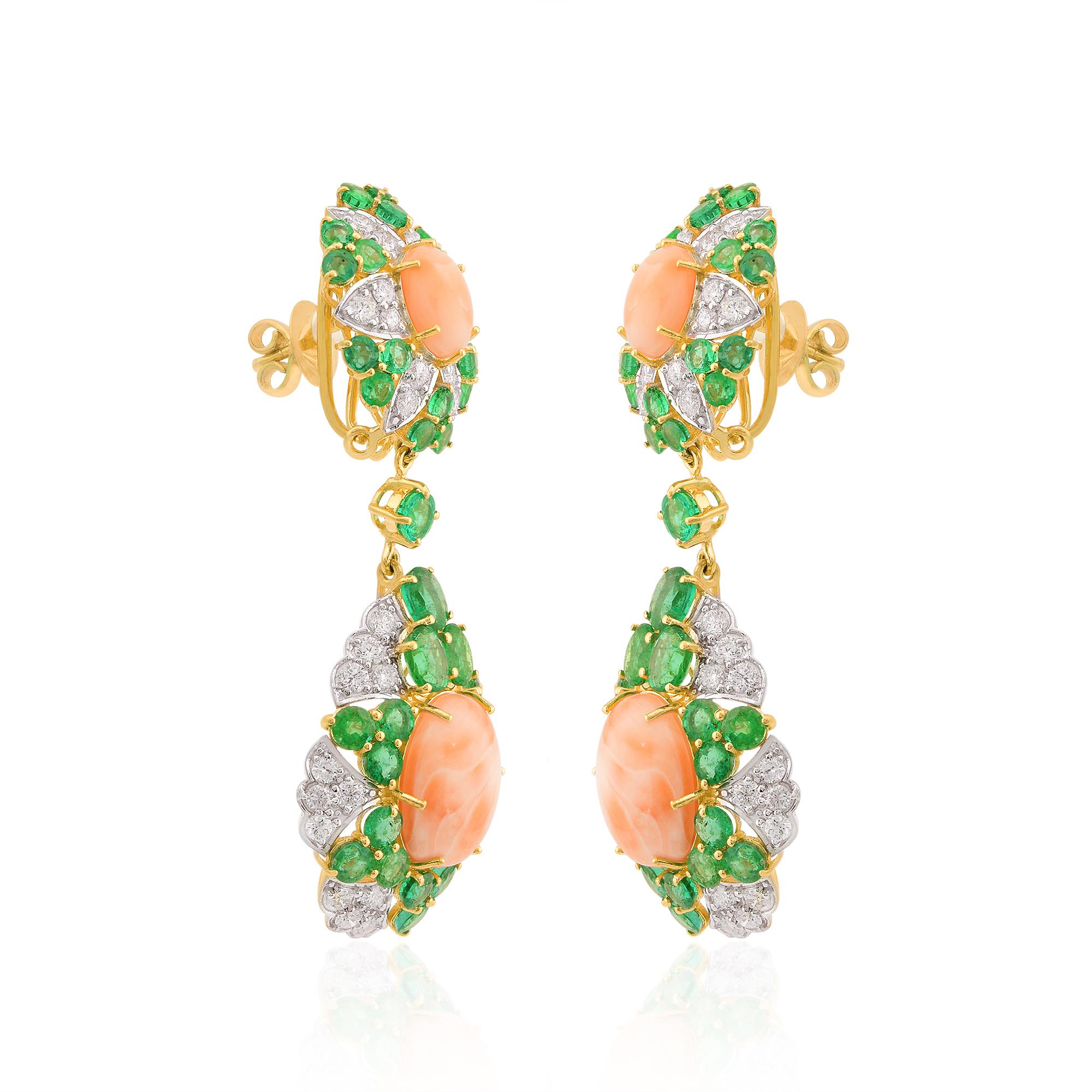 Coral Natural Emerald Gemstone Dangle Earrings 18k Yellow Gold Diamond Jewelry In New Condition For Sale In Diera, Dubai